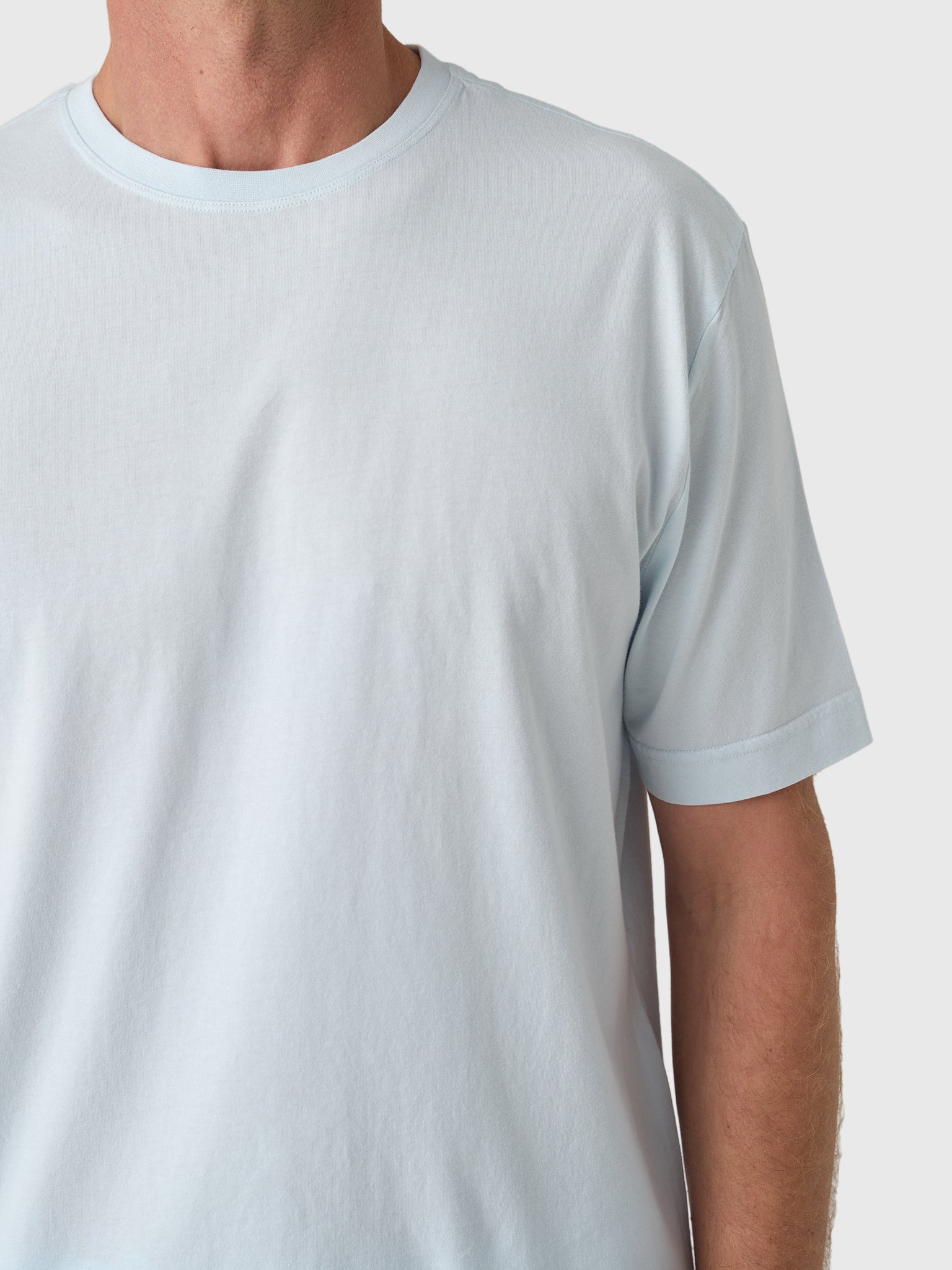 04651 / A Trip In A Bag Men's Jersey Tee - Saint Bernard