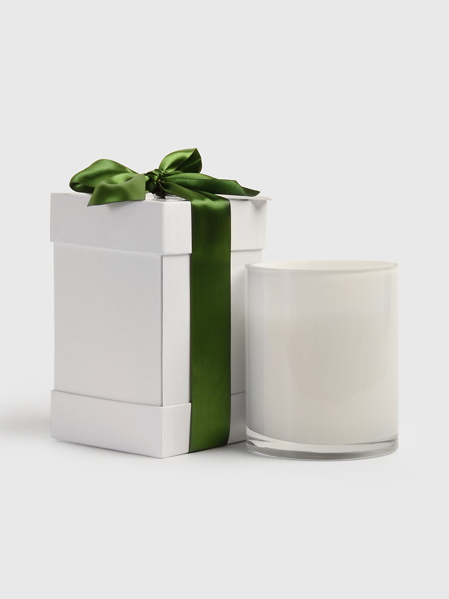 B's Knees 2-Wick Candle