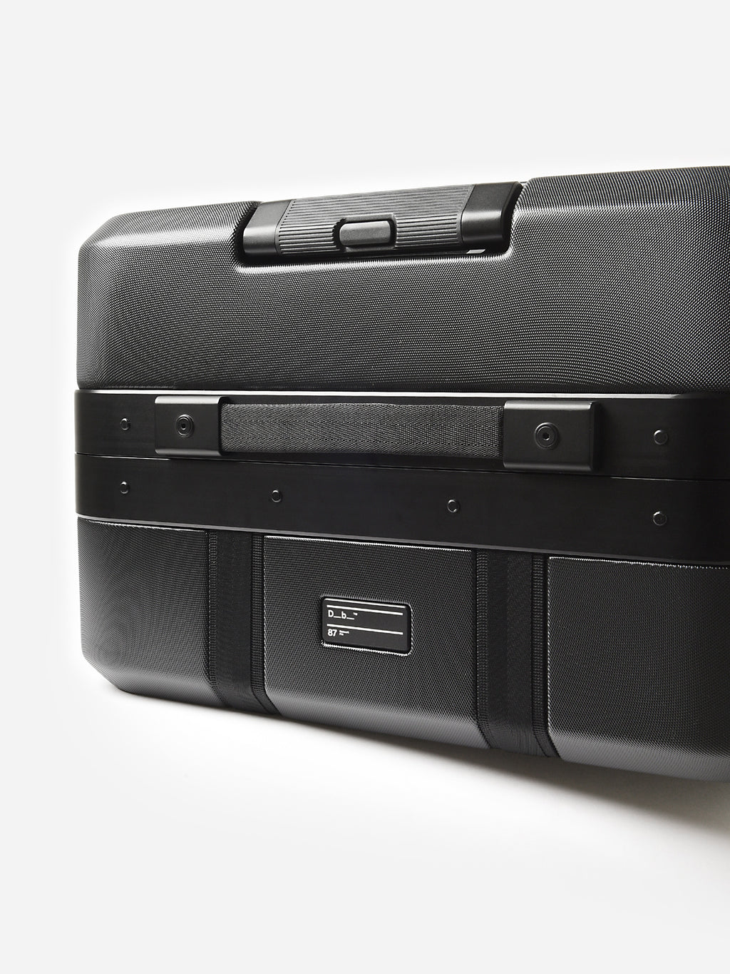 300023200xBLACKOUT-alt1