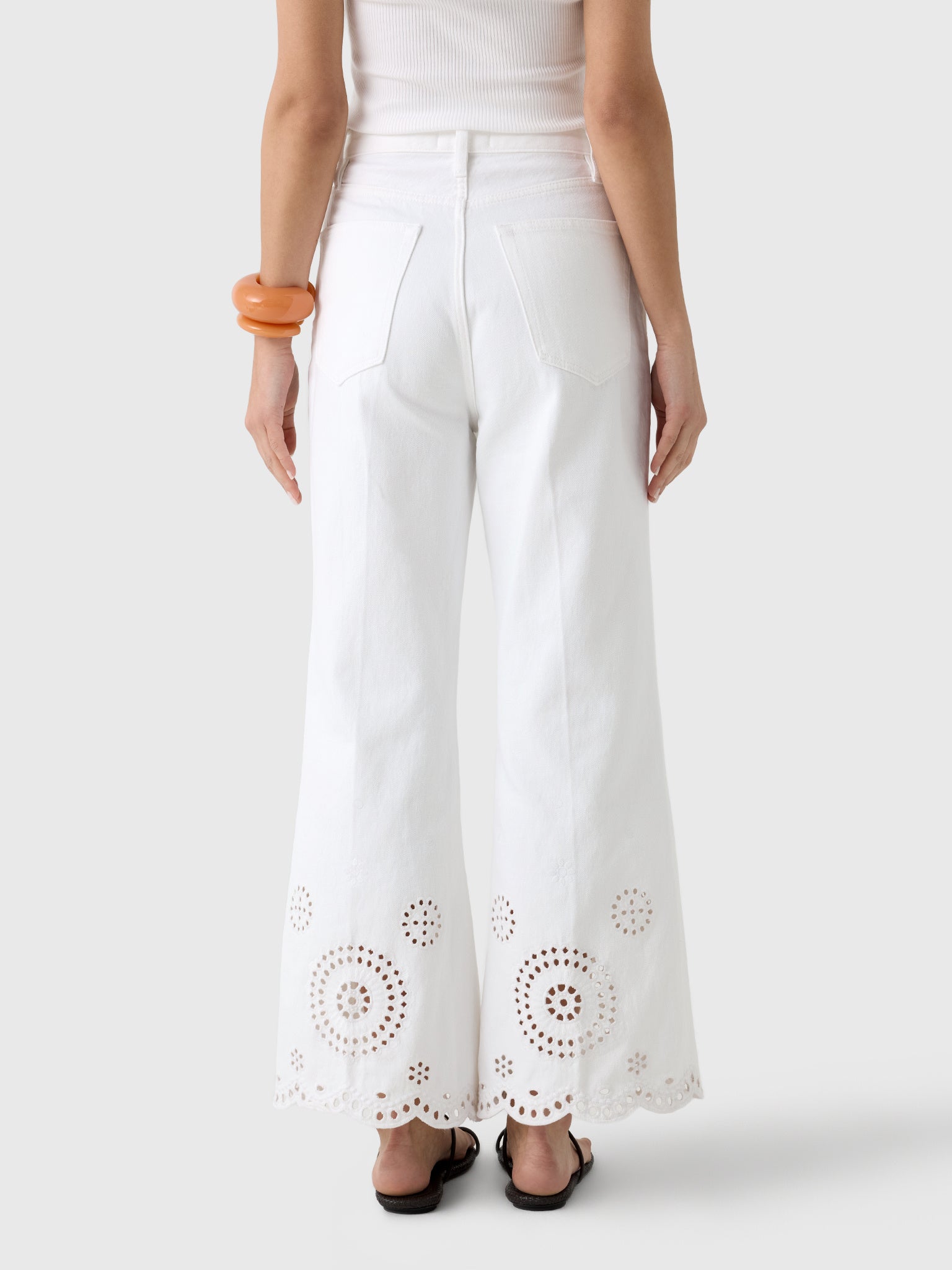 Frame Women's The Eyelet Flare Jean - Saint Bernard