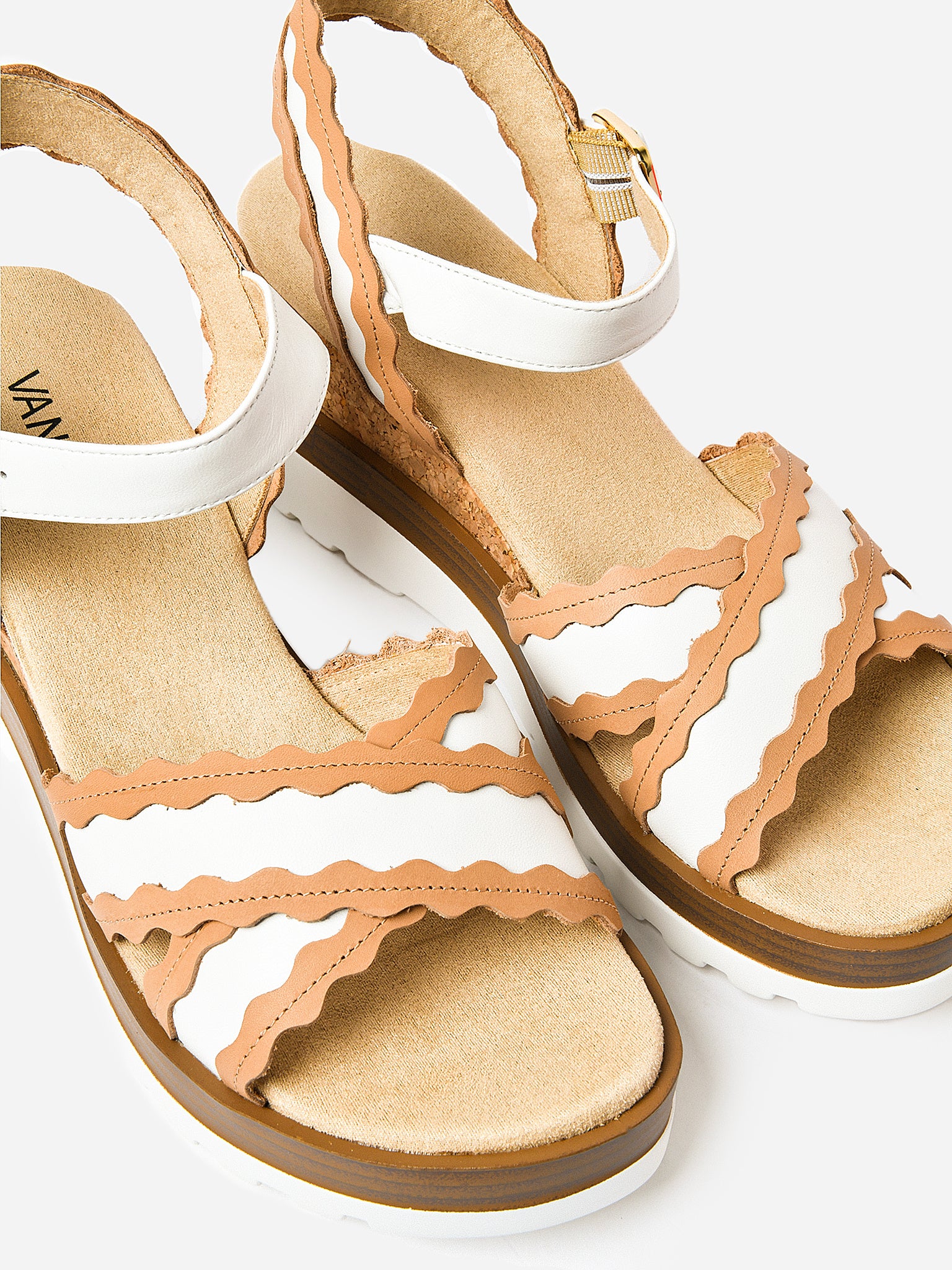 311786xWHITENAPPA-alt2