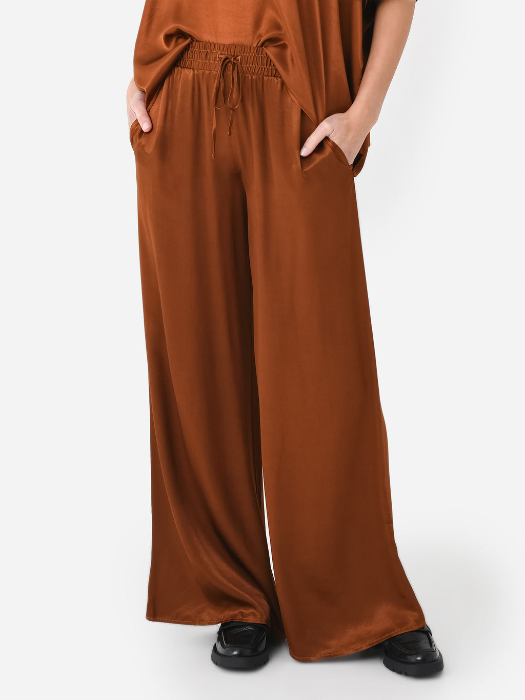 Stark X Women's Wide Leg Pant - Saint Bernard
