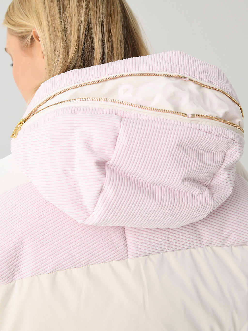 3157_x674ROSETOUCH-alt5