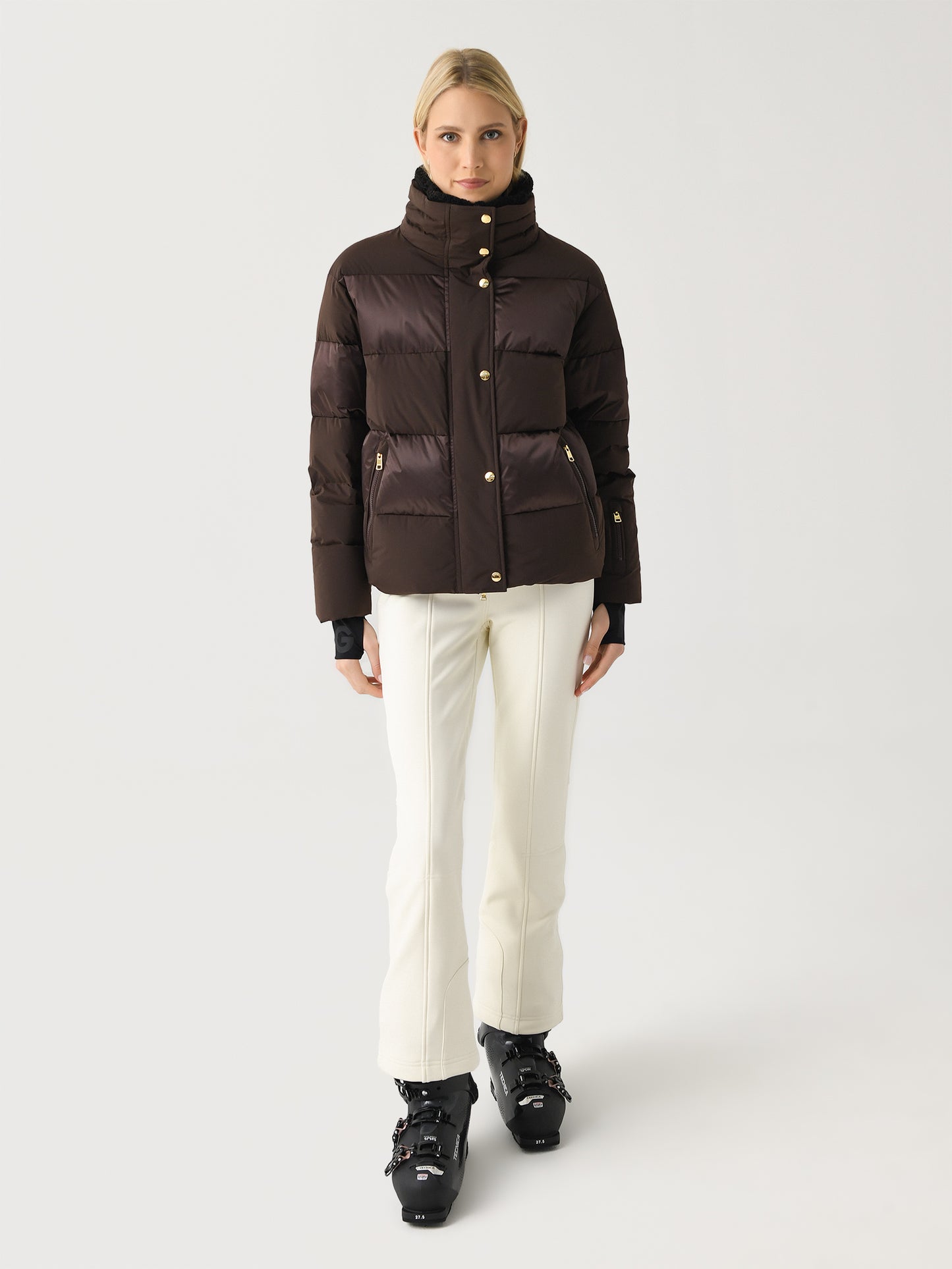 3172-9122x874BLACKCOFFEE-alt1