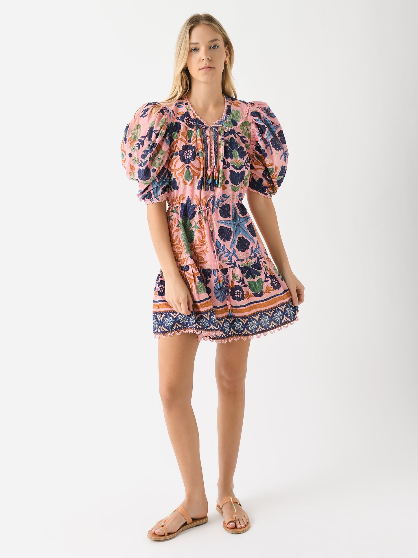 317810xSEASHELLLTAPESTRYPINK-alt1