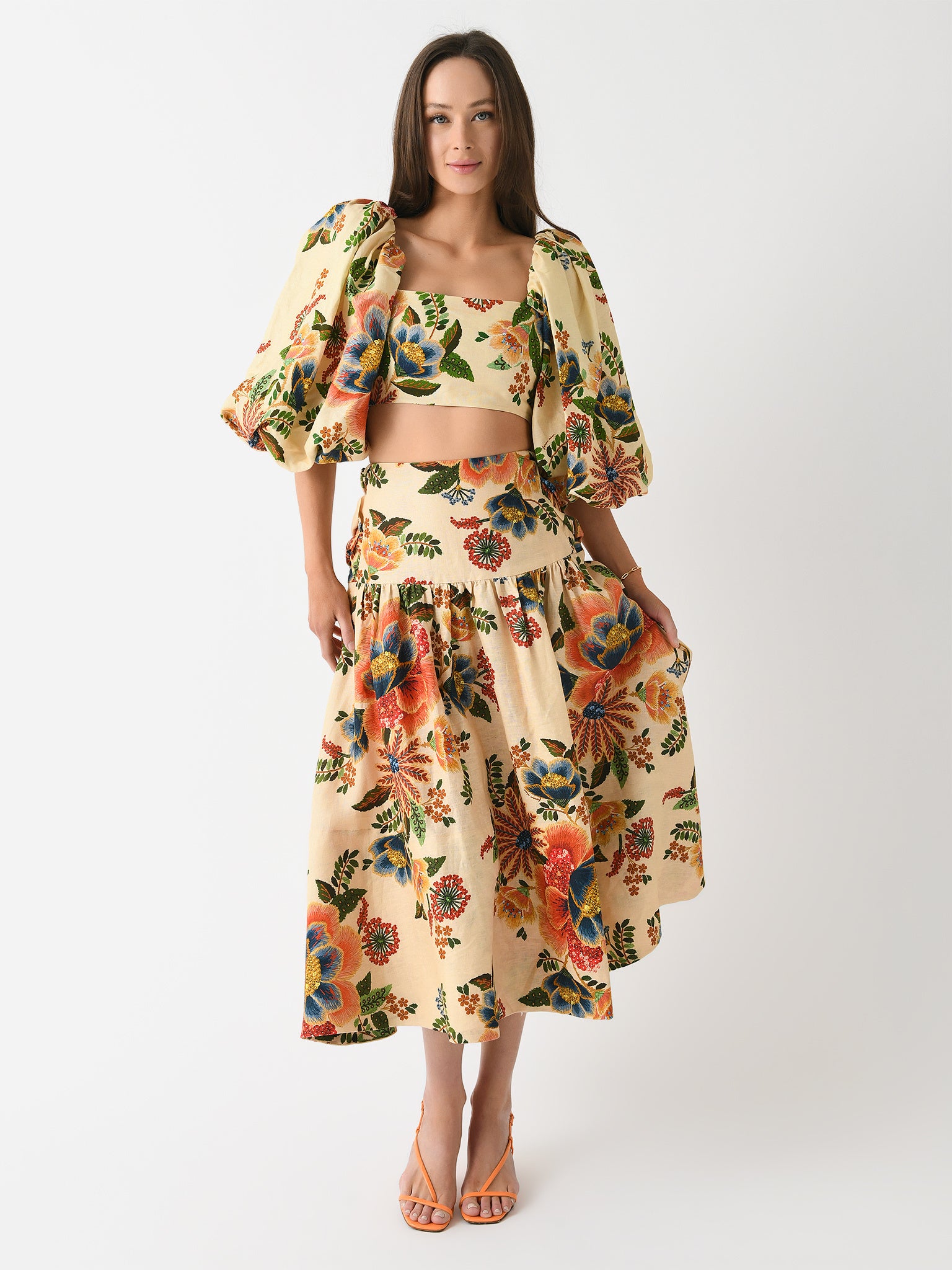 318079xDELICATEGARDENCREAM-alt1