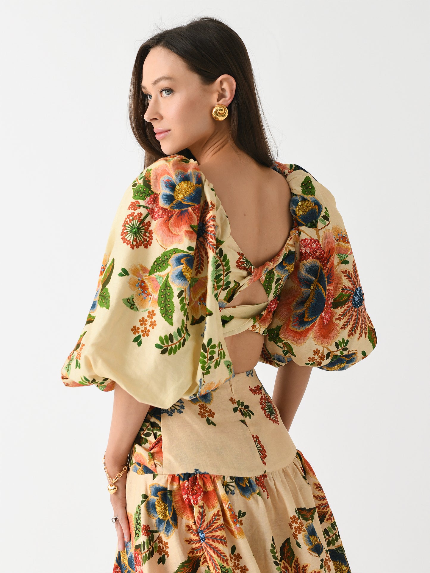 318079xDELICATEGARDENCREAM-alt3