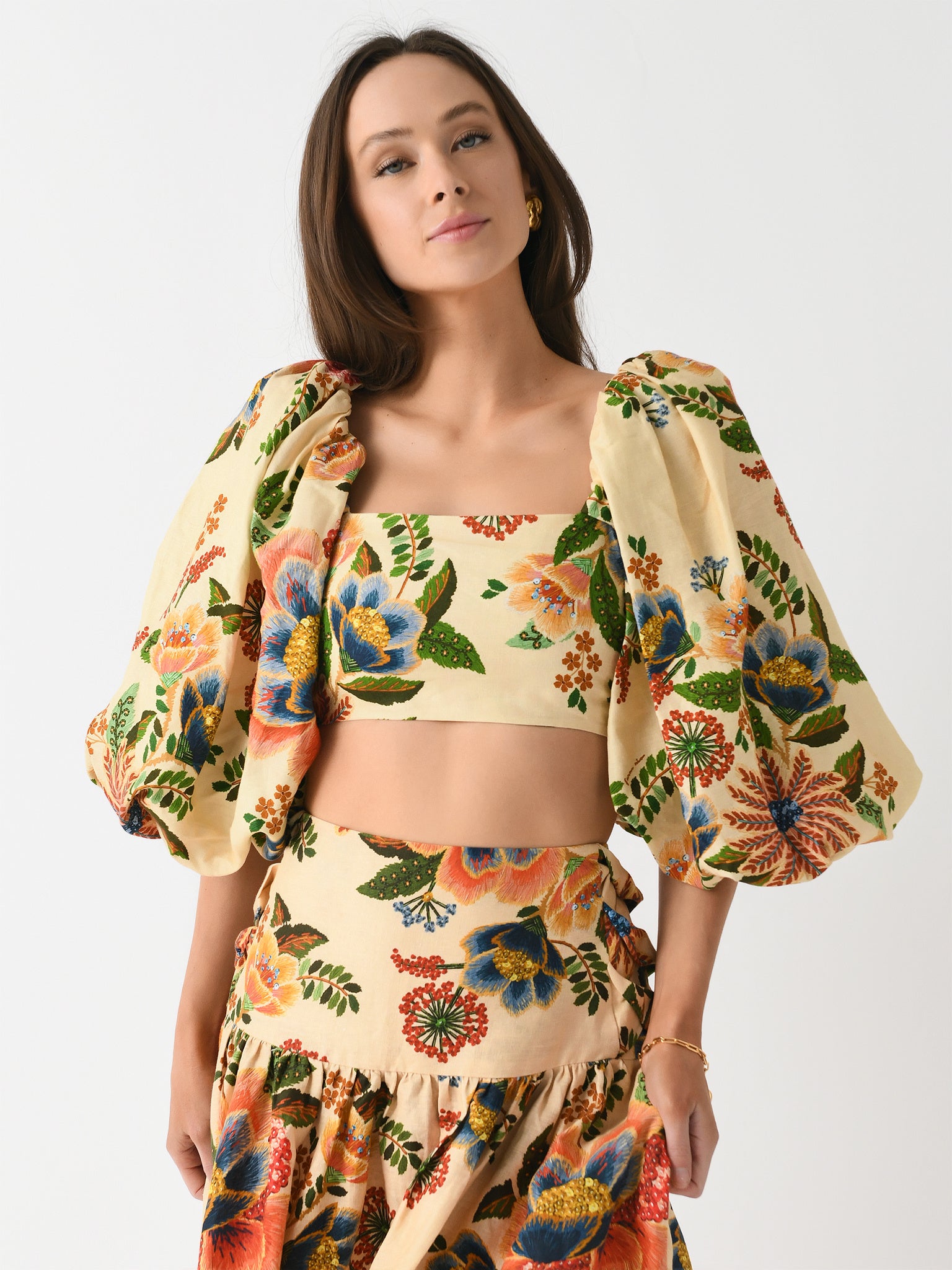 Farm Rio Women's Delicate Garden Crop Top - Saint Bernard