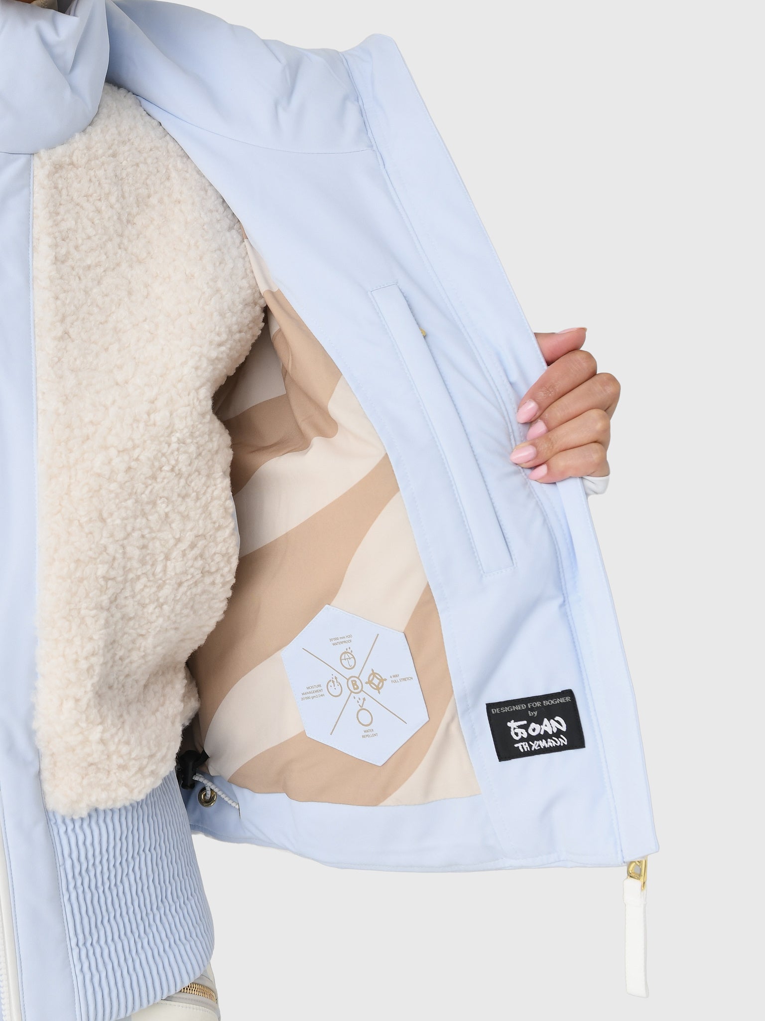 3186-6269x306NORDICLIGHTBLUE-alt3