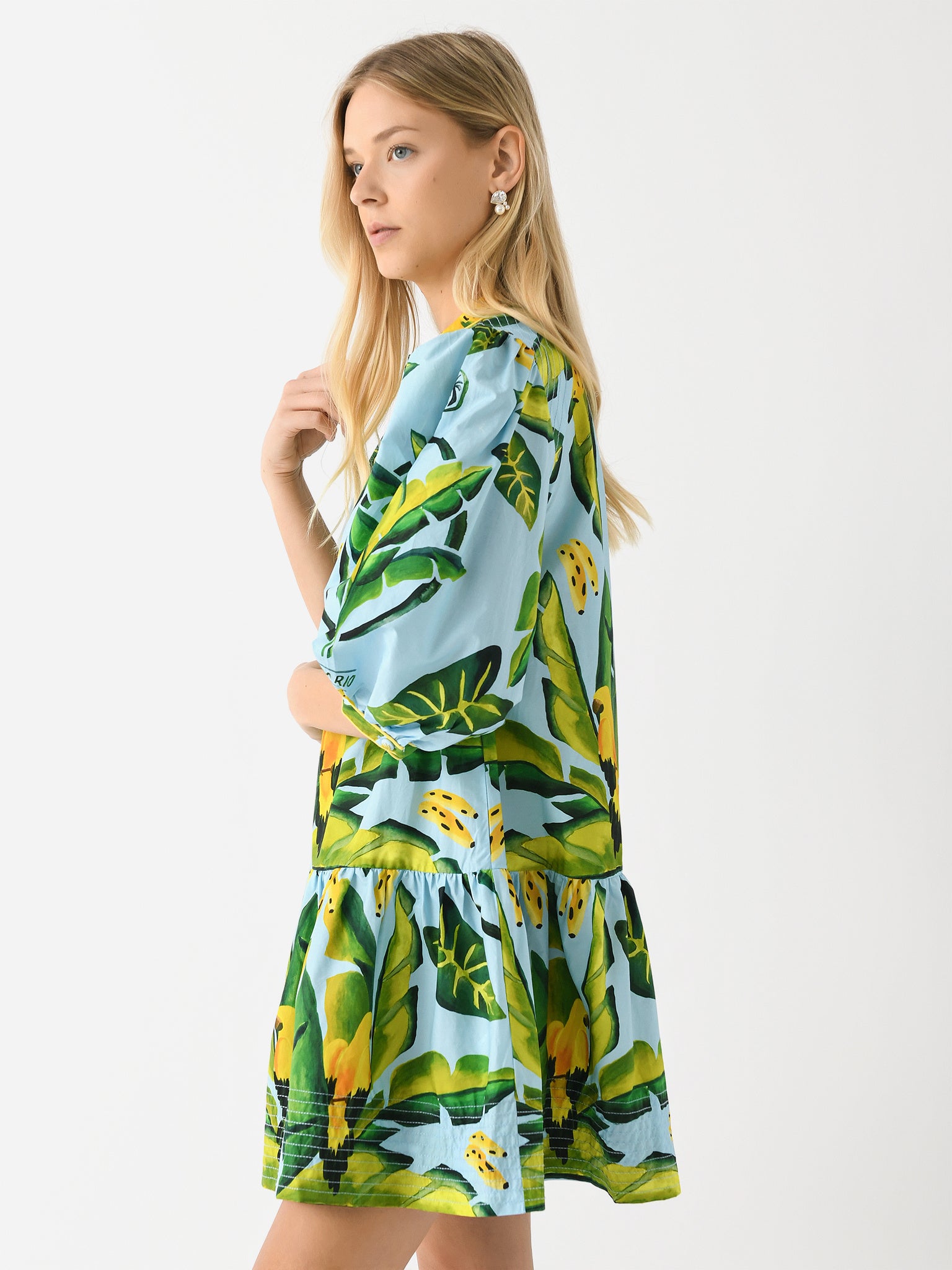 farm rio golden foliage dress Black Golden Foliage Tulle Midi Dress FARM Rio