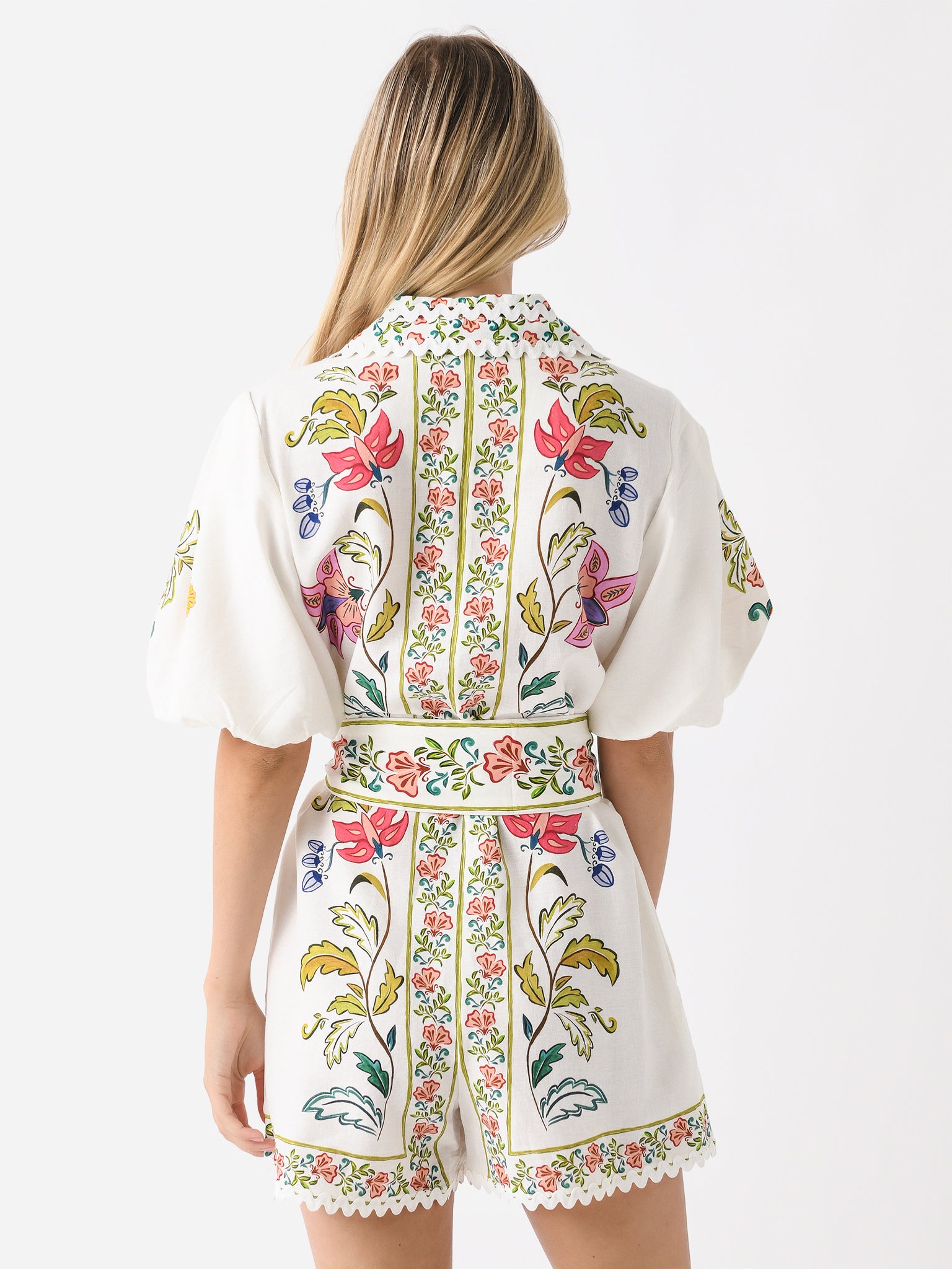 321473xFLORALINSECTSOFFWHITE-alt3