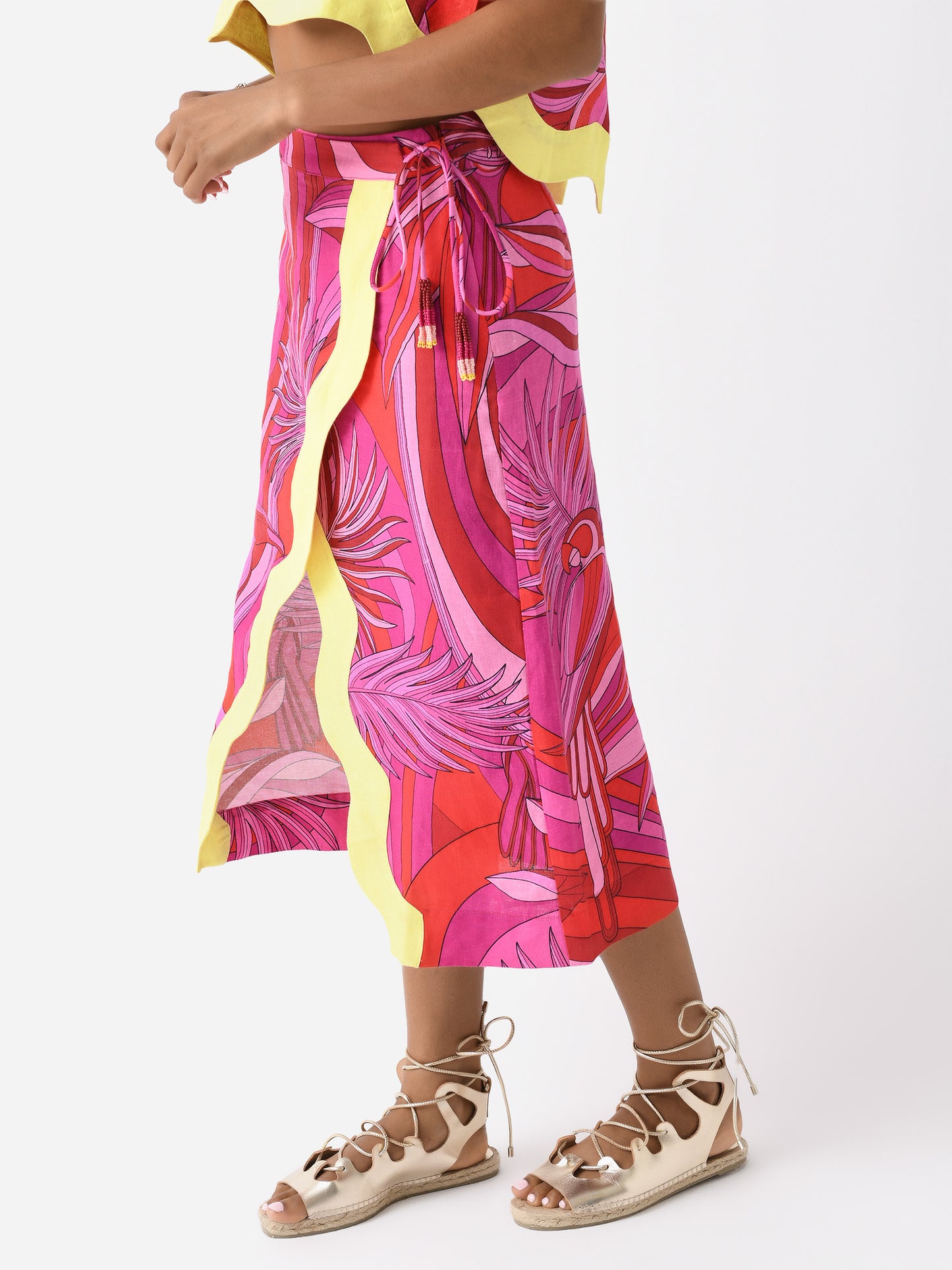 321563xENDLESSSUMMERRED-alt2