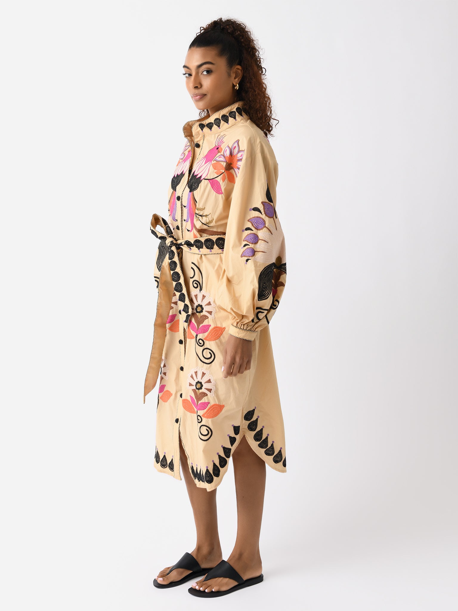 Farm Rio Women's Flower Bird Embroidered Midi Dress Saint Bernard Farm Rio Women's Flower Bird Embroidered Midi Dress Saint Bernard