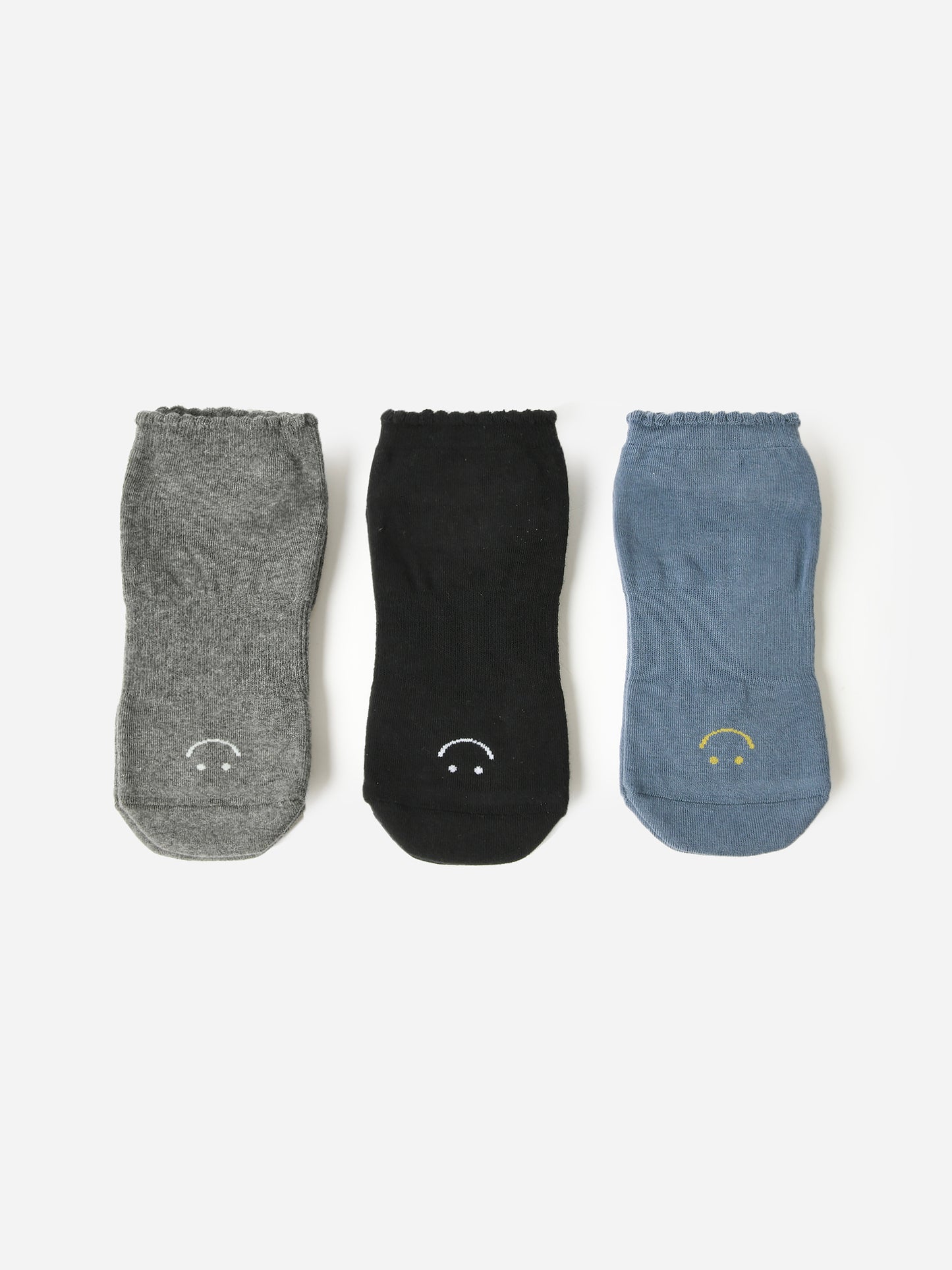 Pointe Studio Women's The Happy 3-Pack Grip Socks