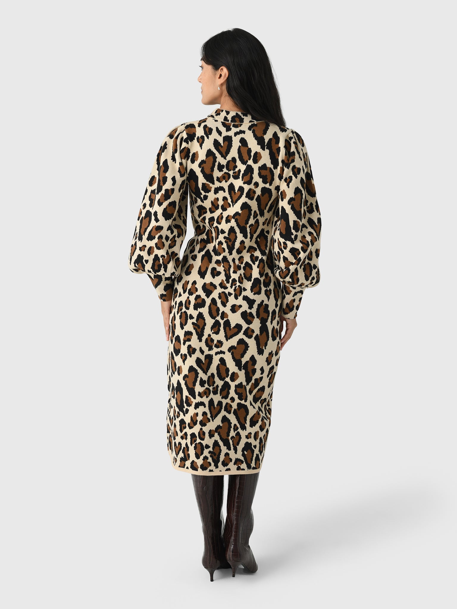 346315xRENATAFLORALSAND-alt2