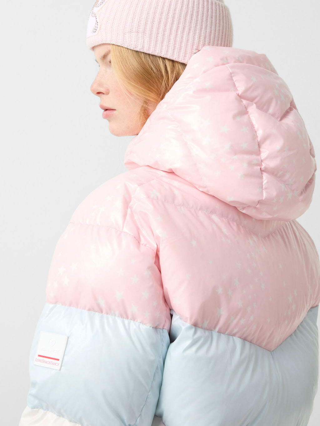 3472-1371x745OFFWHITE-alt2