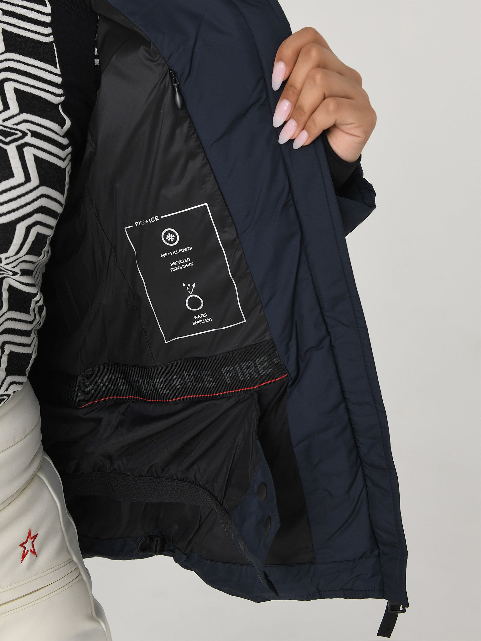 3480-8037x468DEEPESTNAVY-alt6