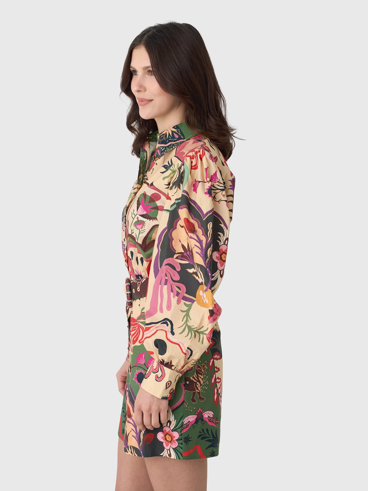 350089xARTSYSURREALLANDBEIGE-alt2