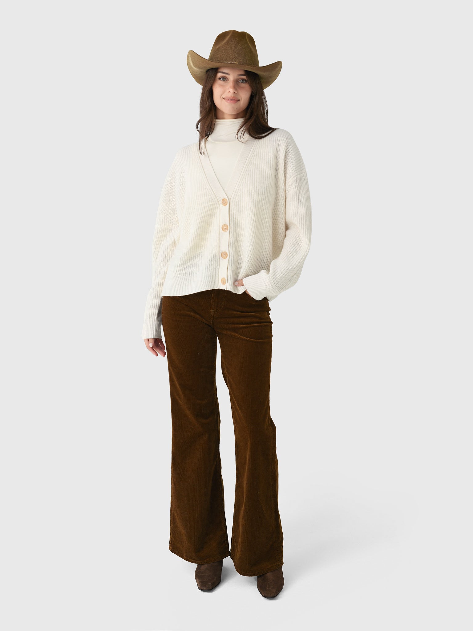 Jenni Kayne Women's Cropped Cashmere Cocoon Cardigan – Saint Bernard