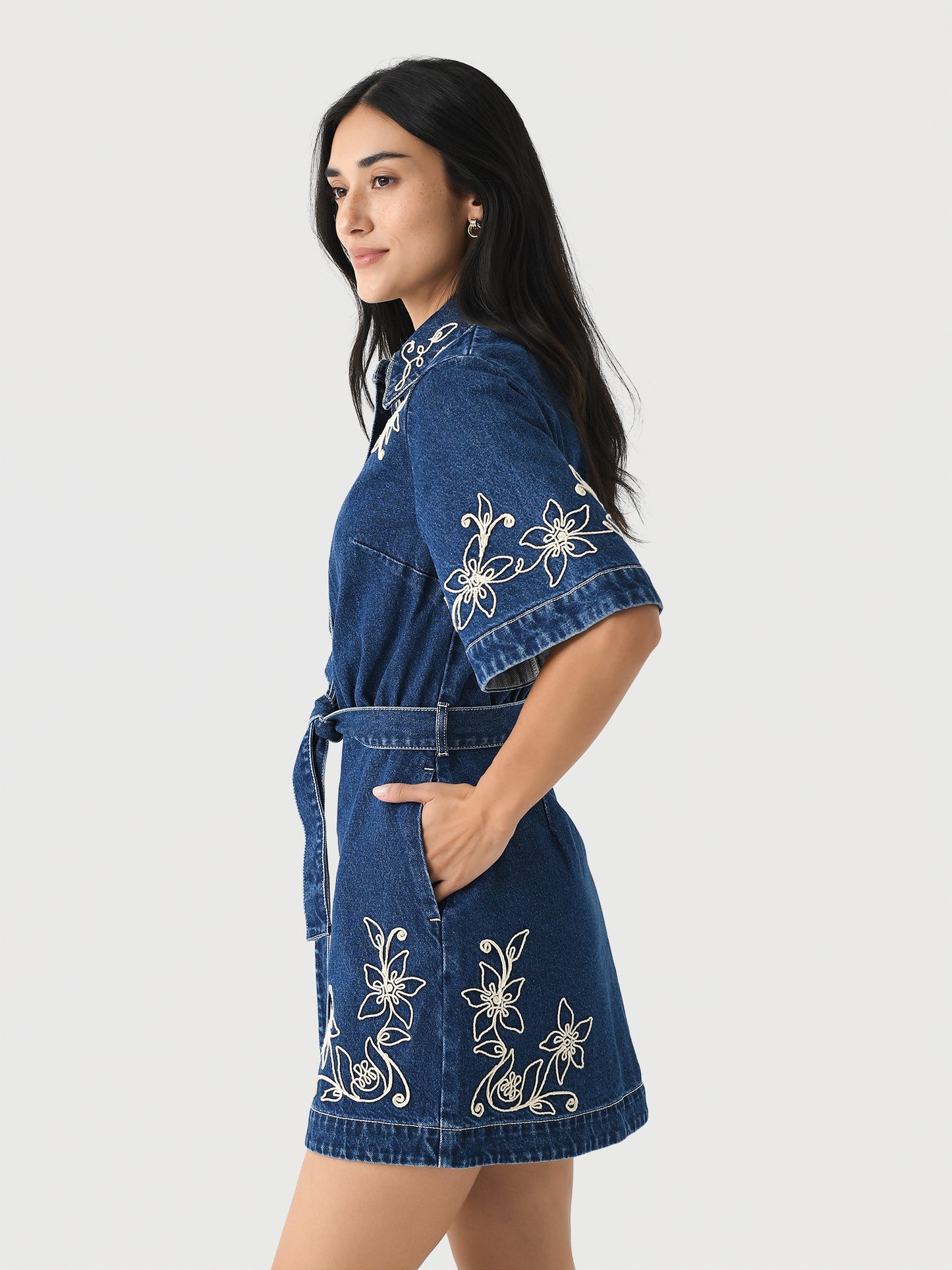 3774DxLIGHTBLUE-alt2