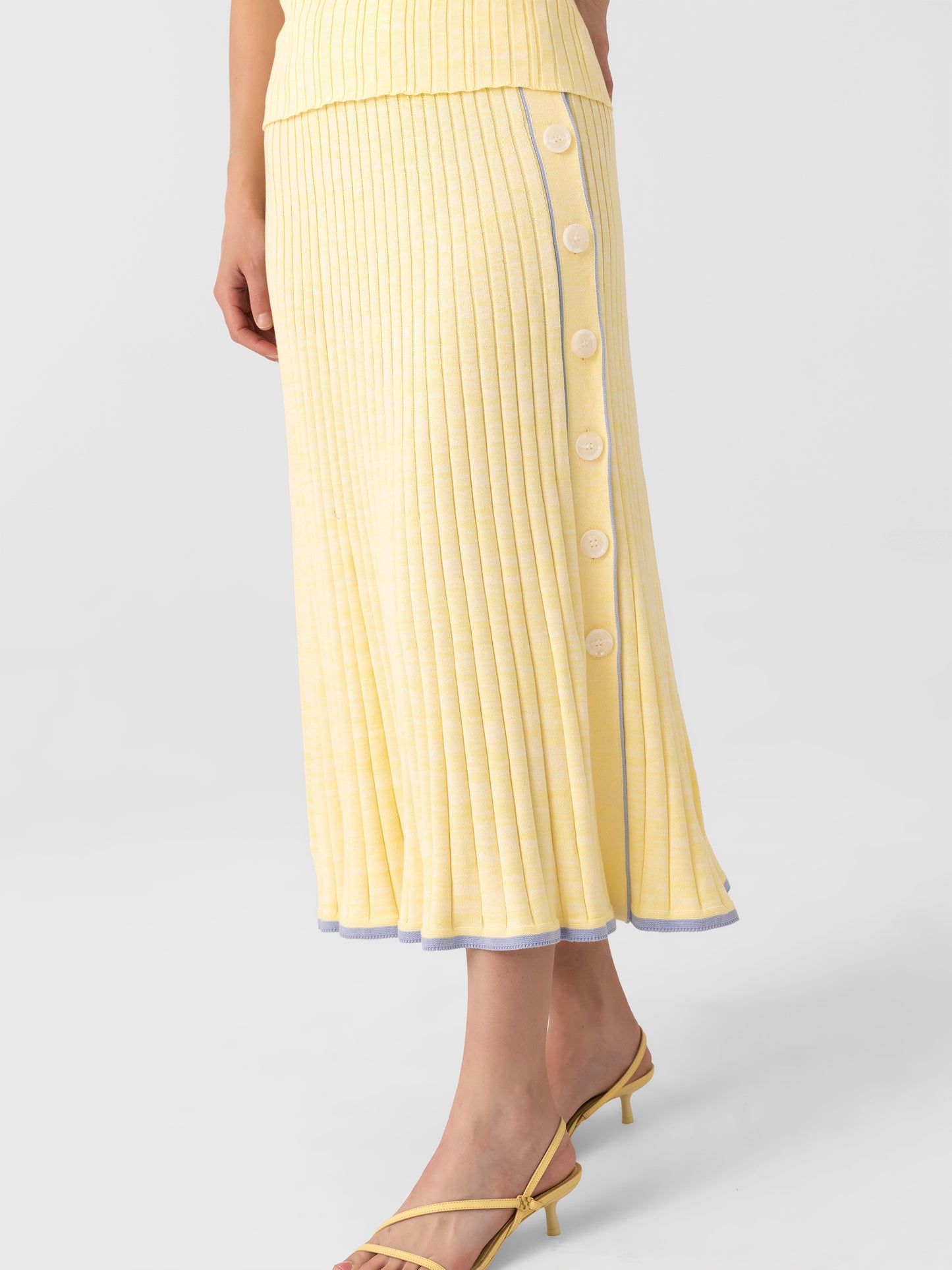 37.07.BCHxBEACH-alt3