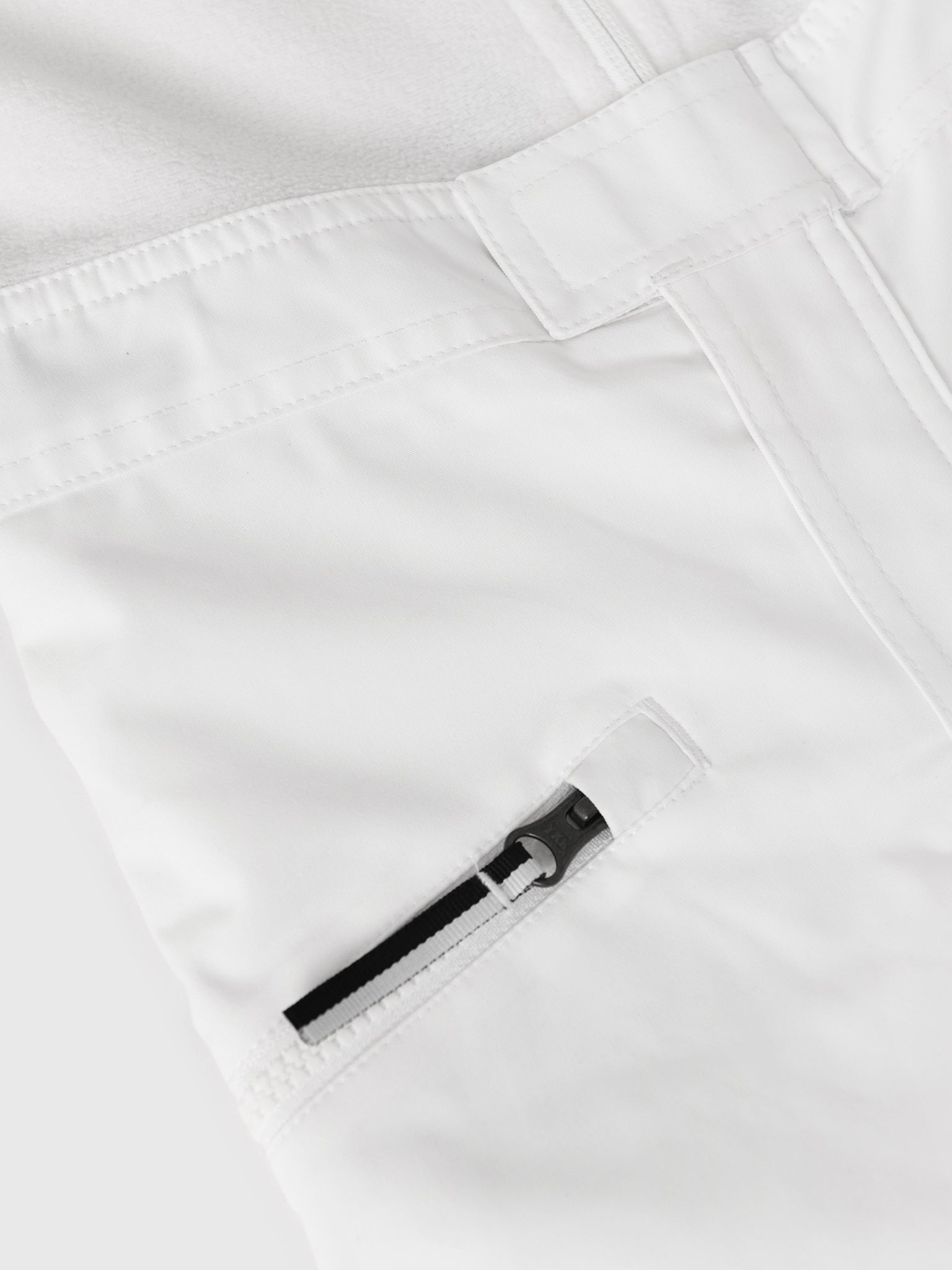 38SG125409xWHITE2-alt1