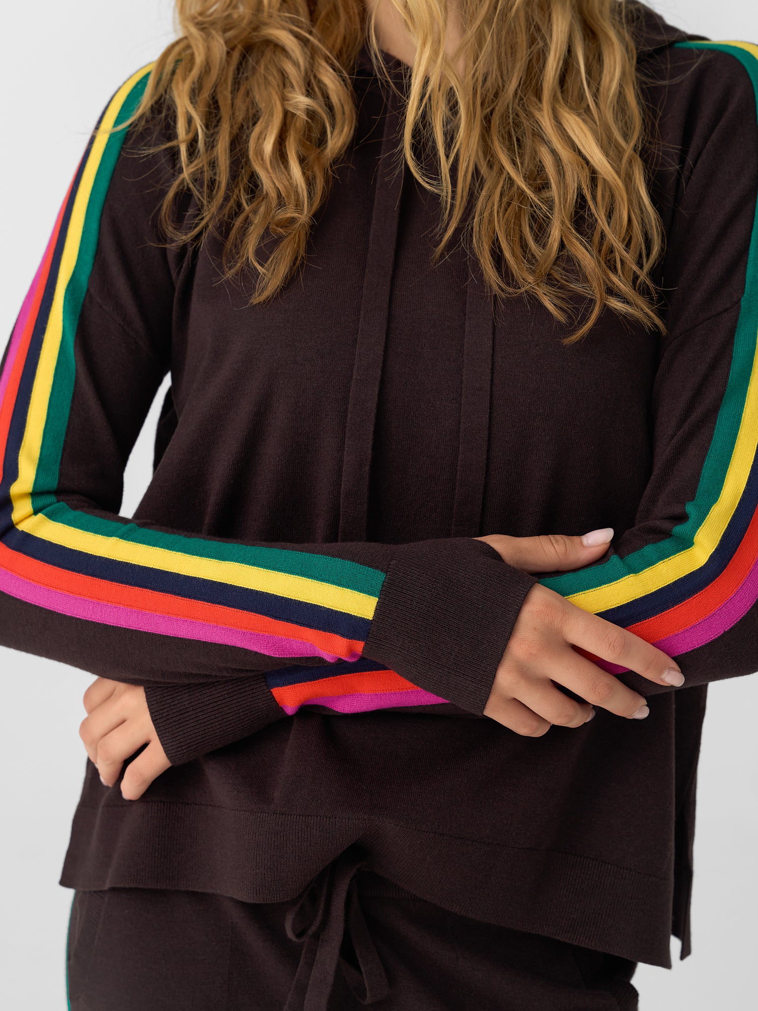 3906A_xCHOCOLATE-alt4