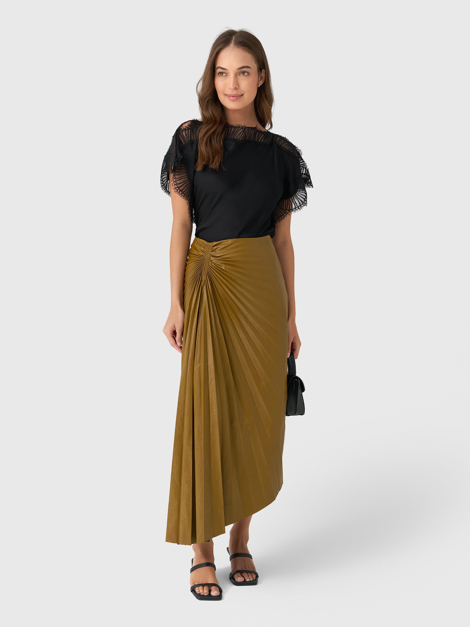 3SKRT00478xSADDLE-alt1