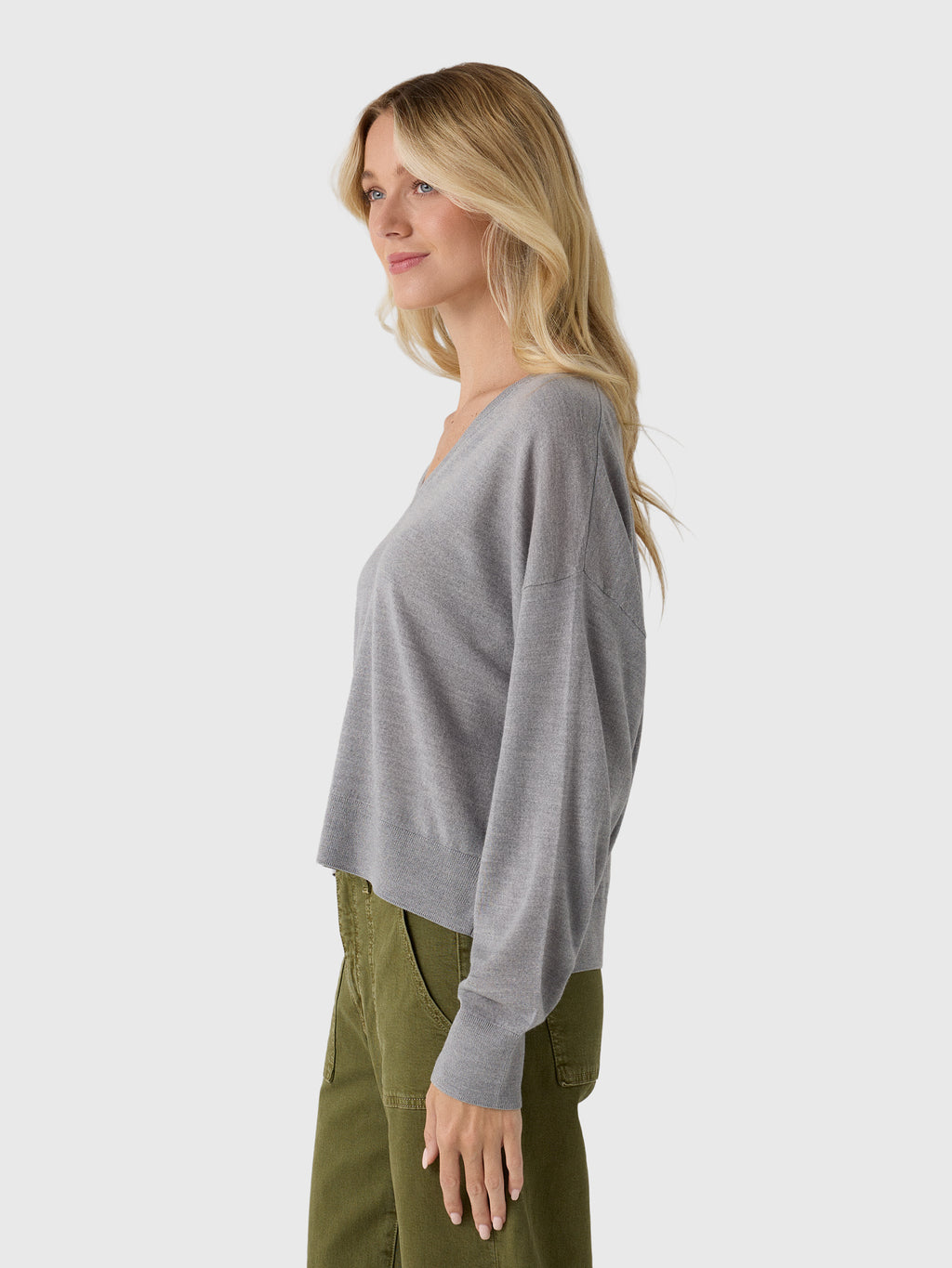 Jenni Kayne Women's Dree V-Neck Sweater