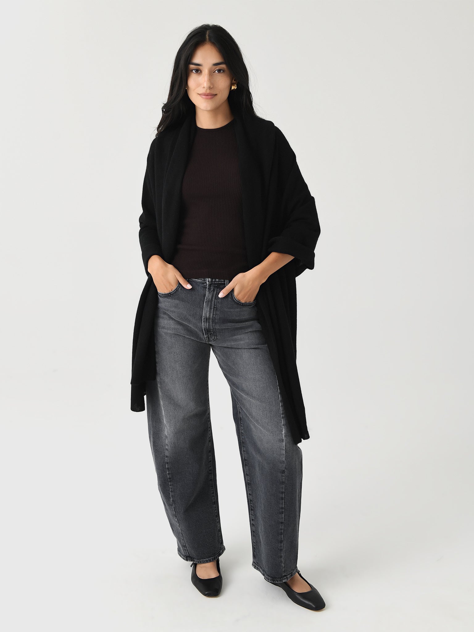 White + Warren Cashmere Travel Wrap - Saint Bernard