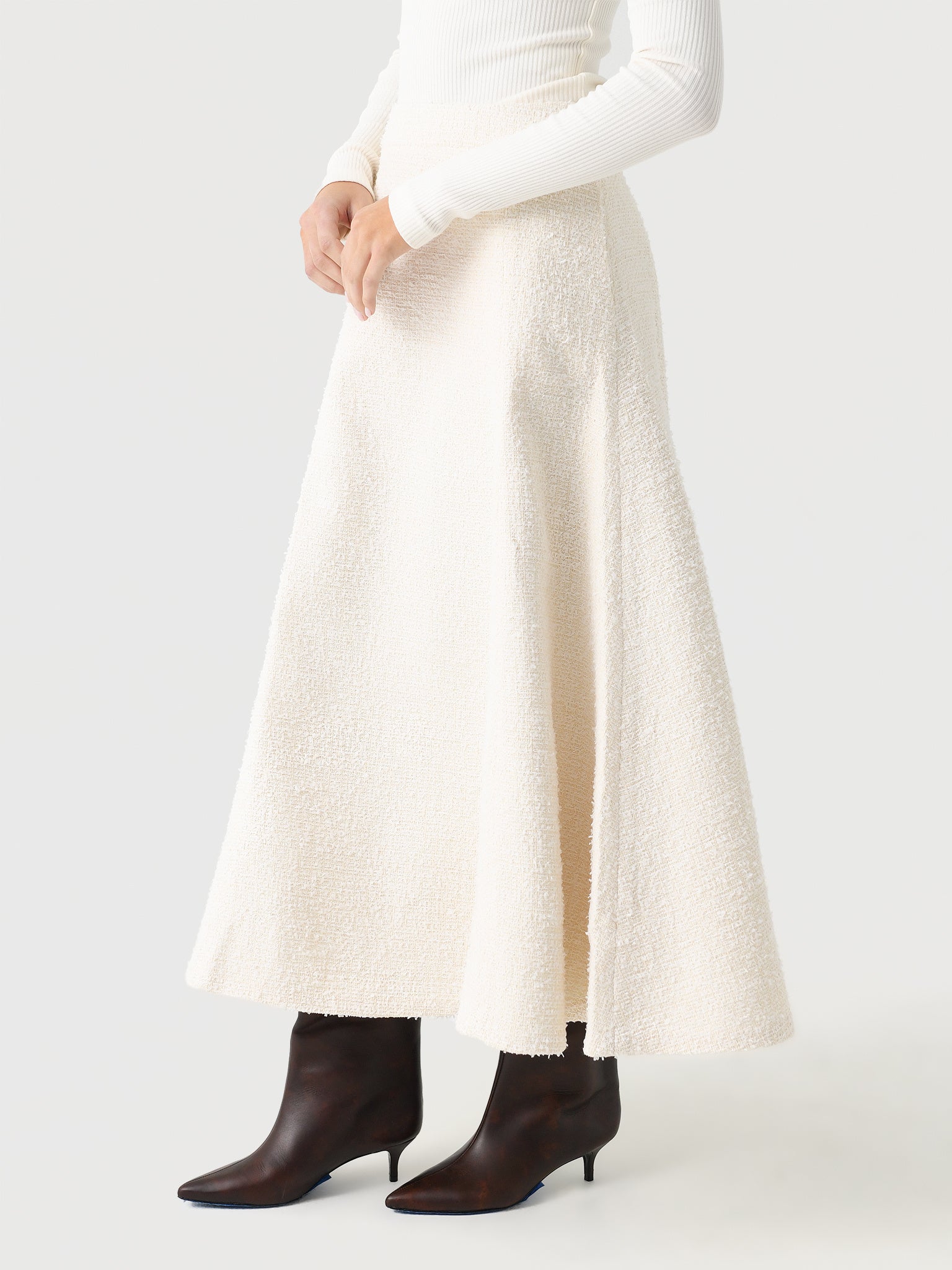 47.30.PCLxPORCELAIN-alt2