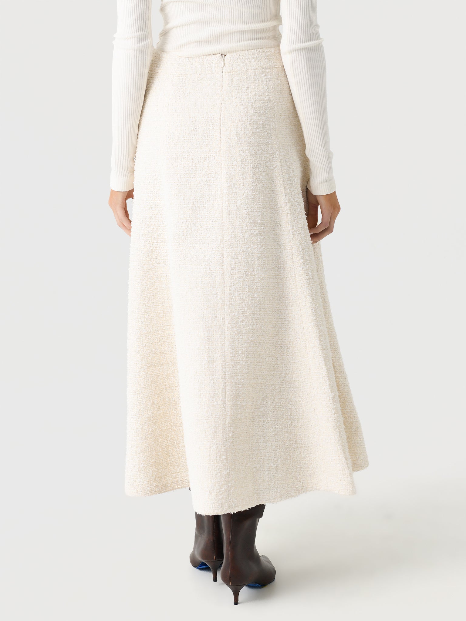 47.30.PCLxPORCELAIN-alt3