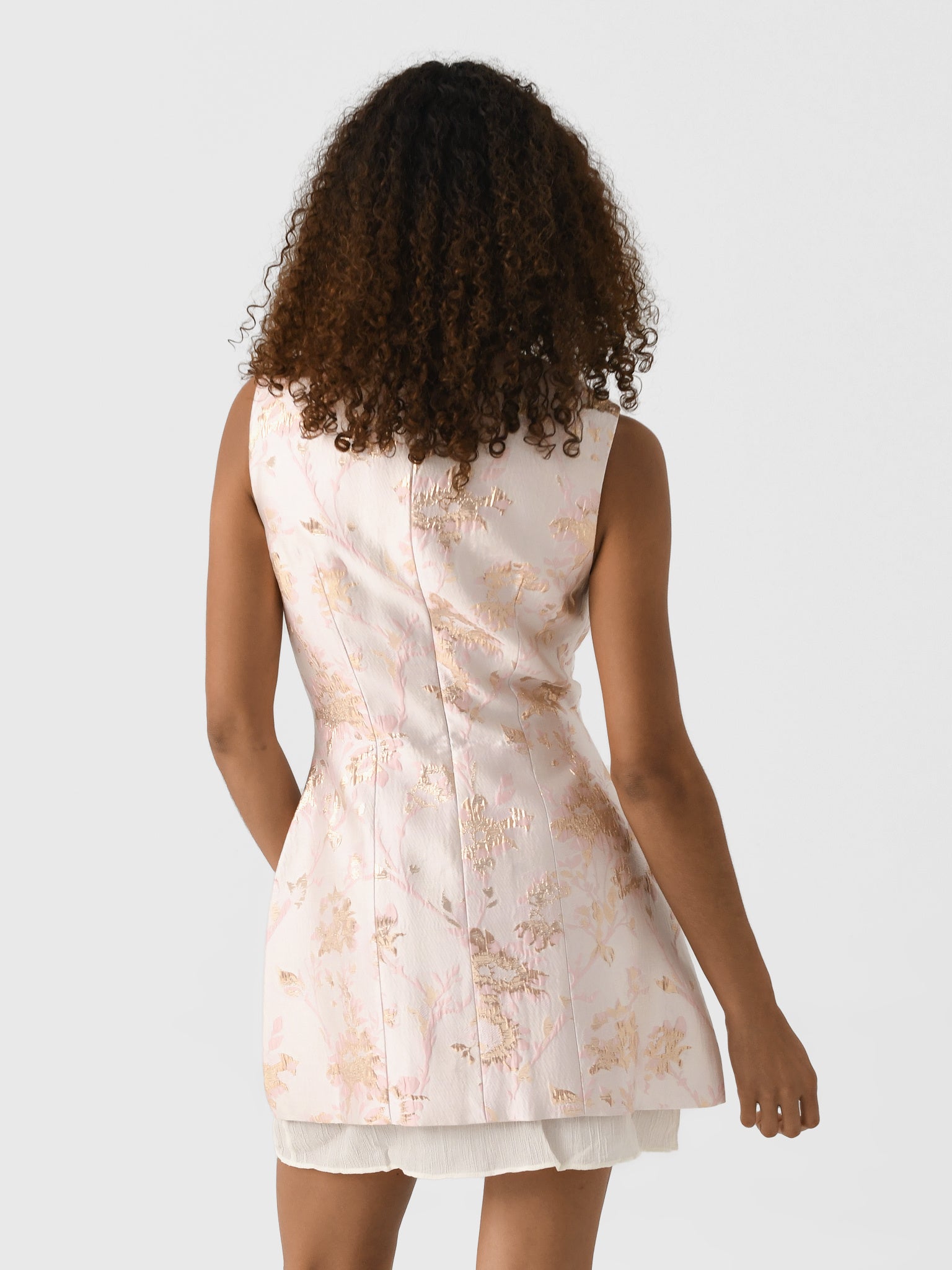 47.50.RW/SHLxROSEWATER-alt3