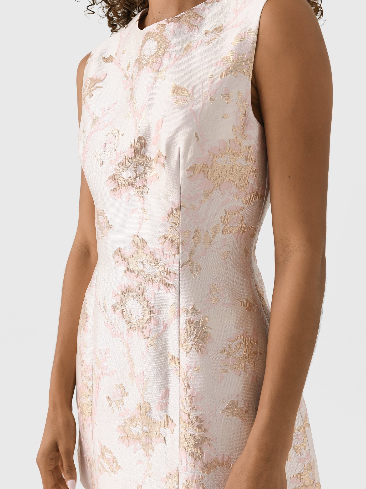 47.50.RW/SHLxROSEWATER-alt4