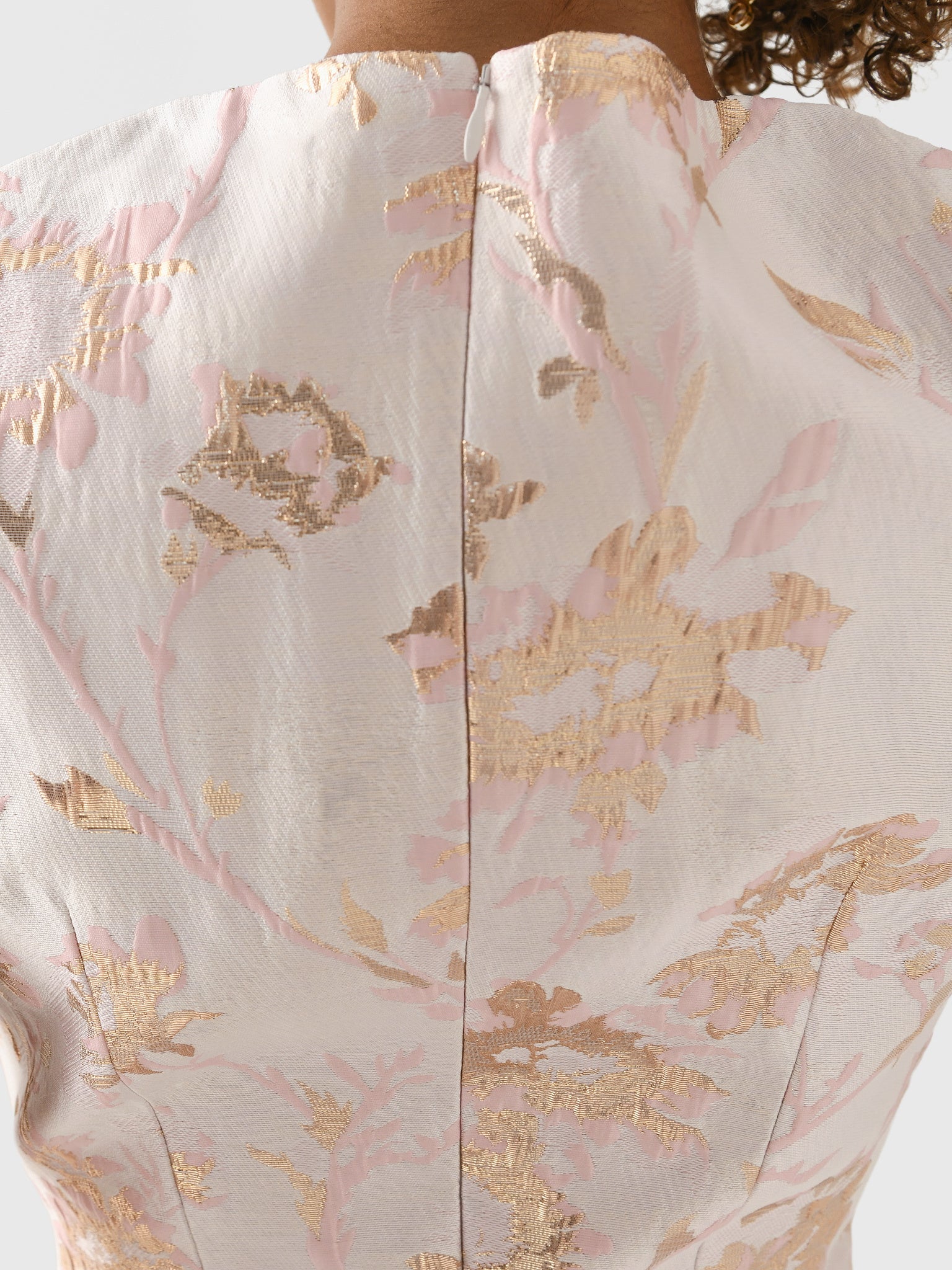 47.50.RW/SHLxROSEWATER-alt5