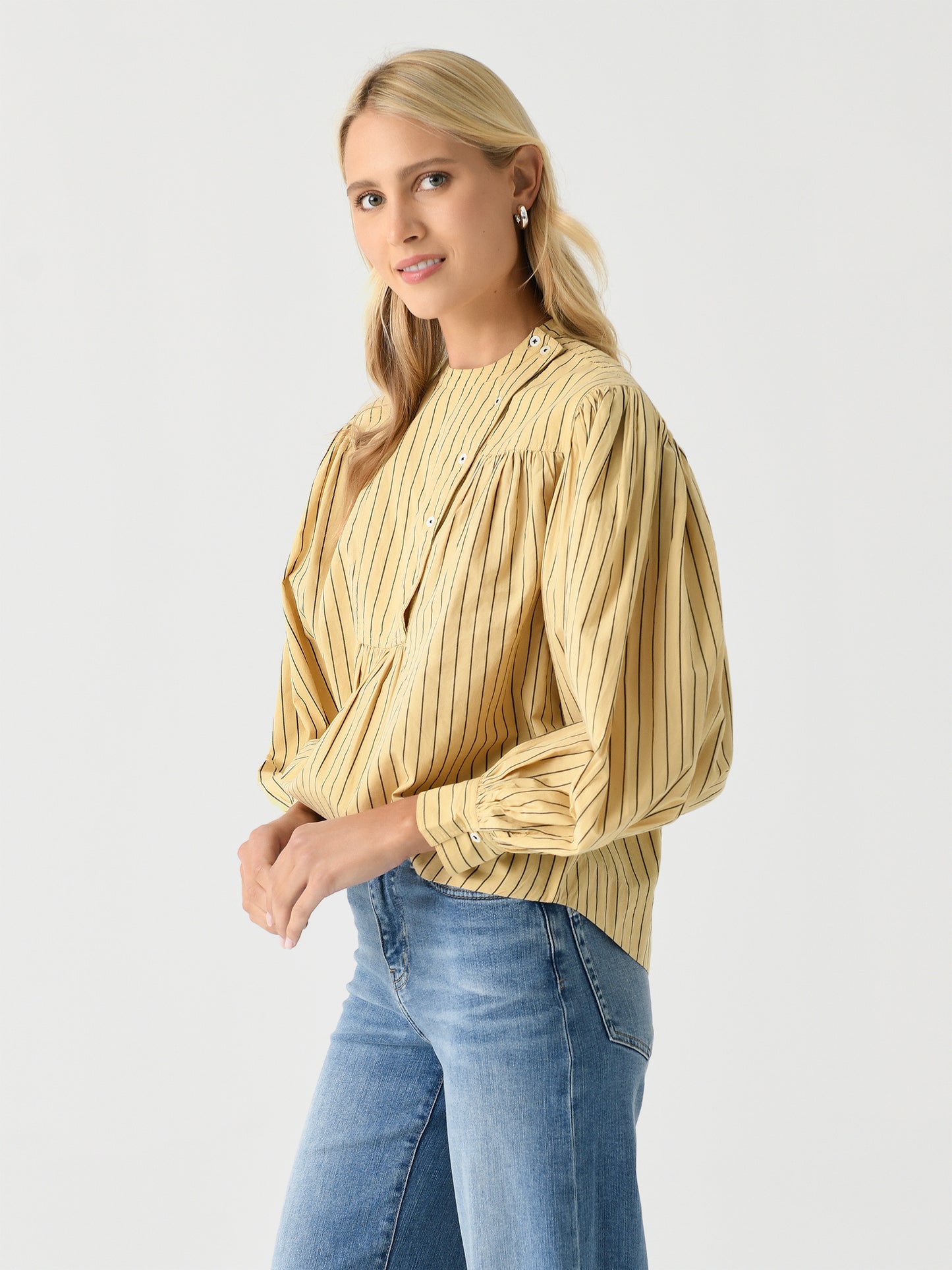 4HVA83-V09772xAVOINE-alt2