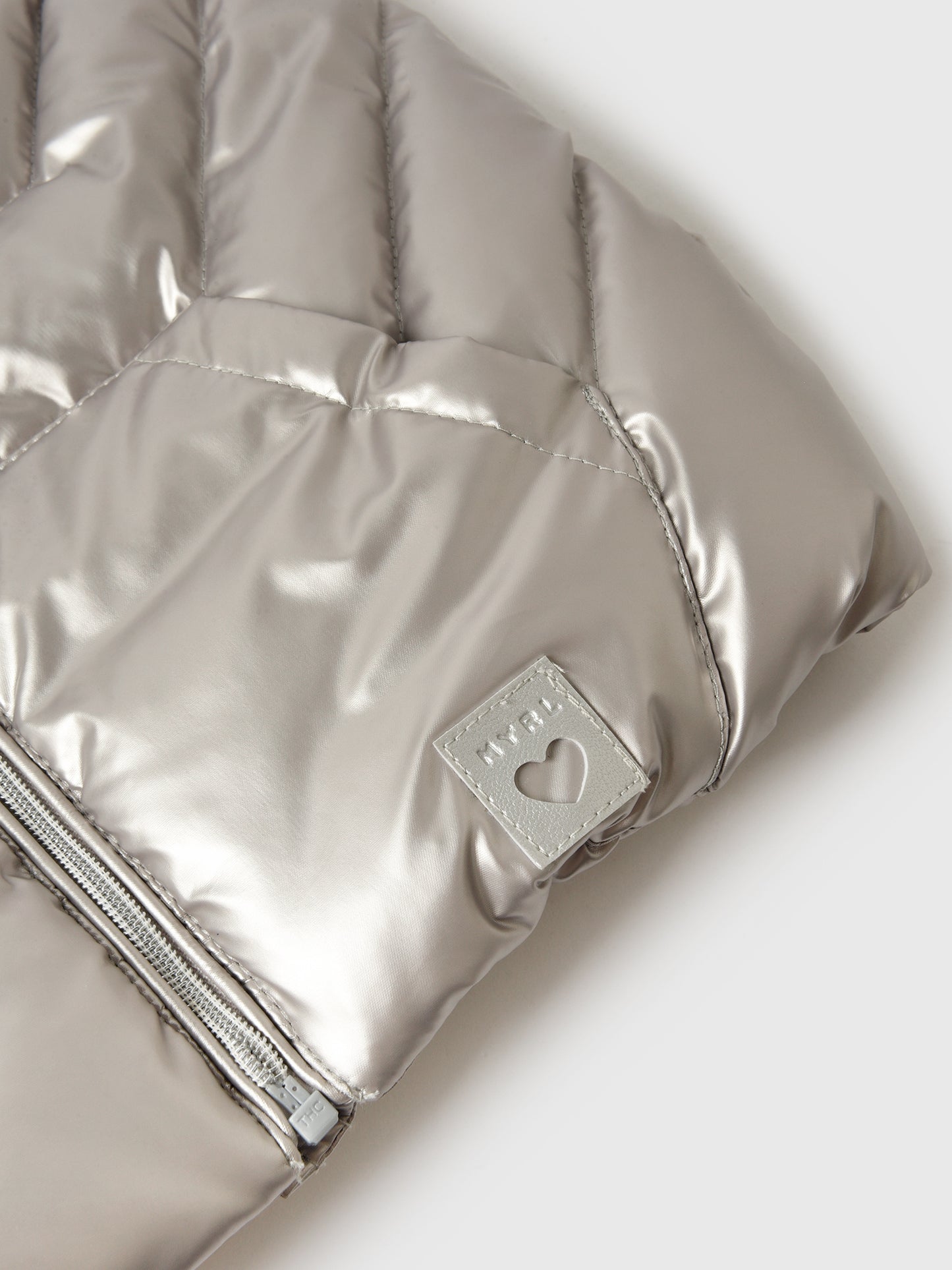 4.366xWHITEGOLD-alt2