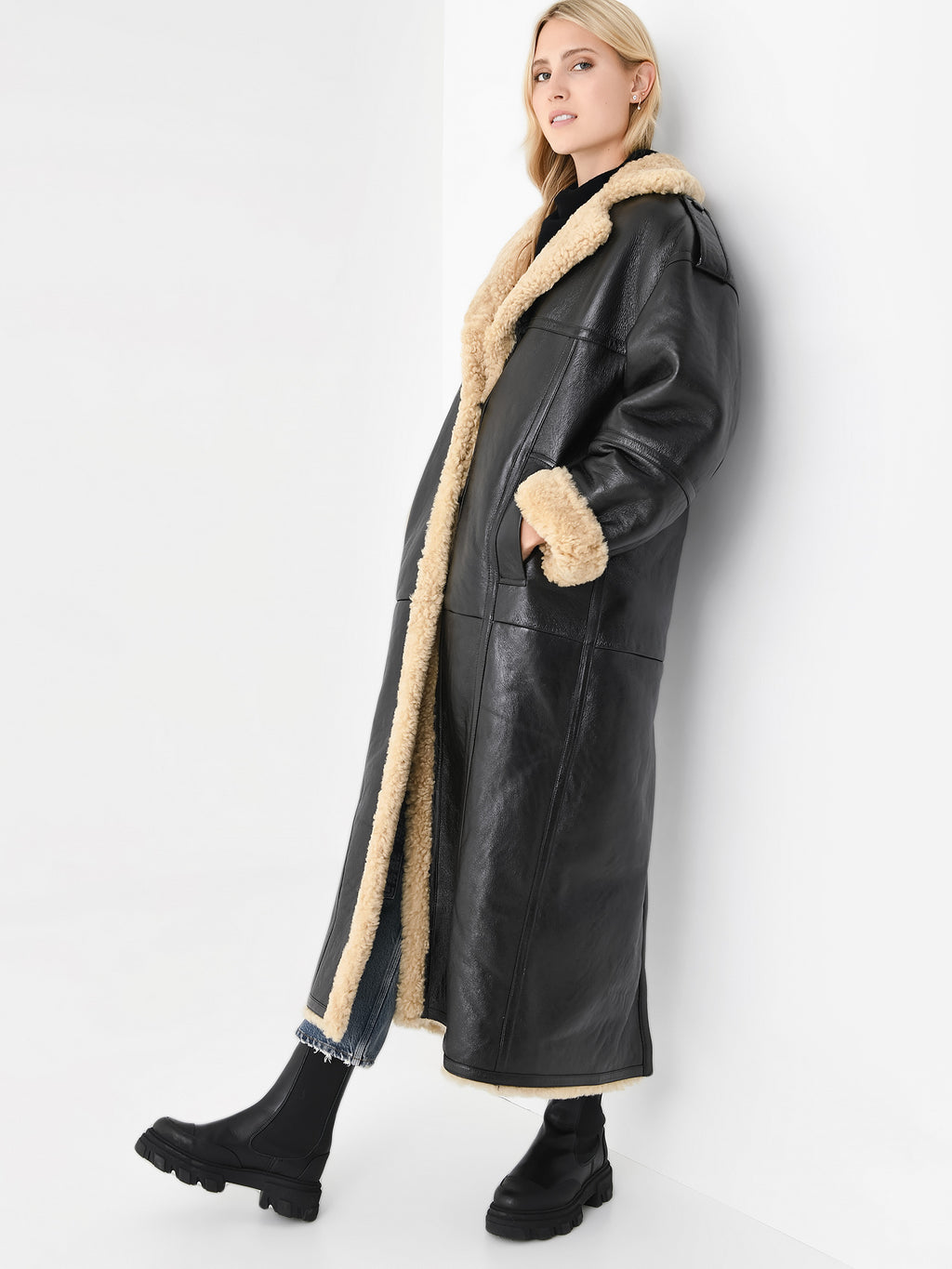 Remain Women's Shearling Long Coat - Saint Bernard