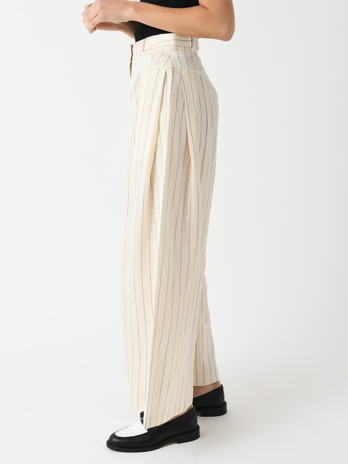 501533858xEGRET-alt2