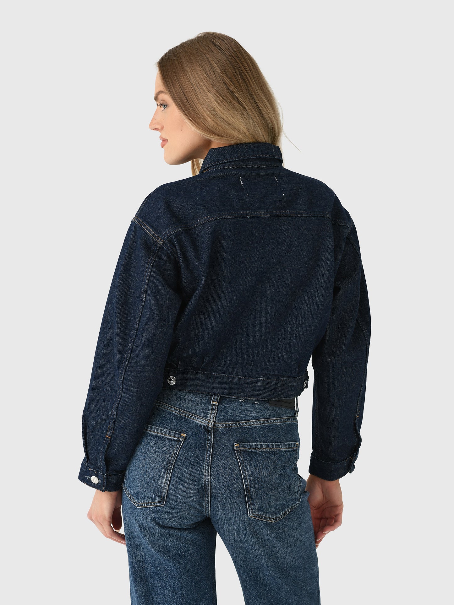 5159-1854xHELIA-alt2