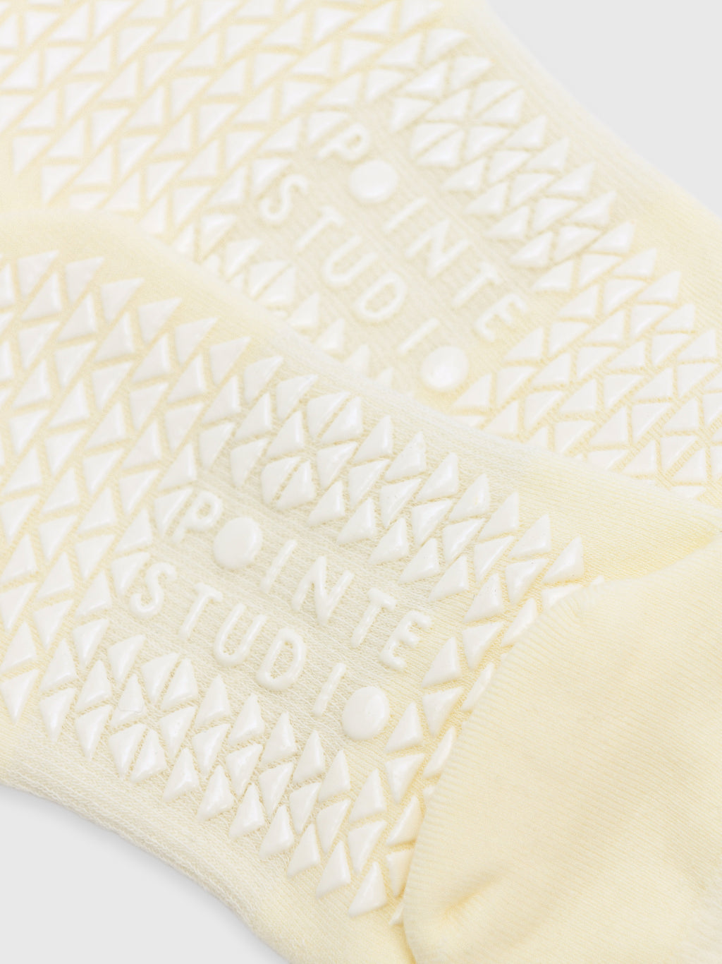 Pointe Studio Women's Ruffle Full Foot Grip Socks - Saint Bernard