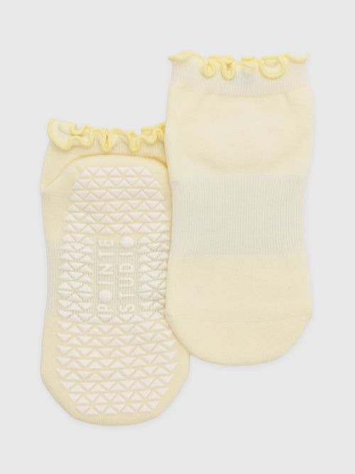 Pointe Studio Women's Ruffle Full Foot Grip Socks - Saint Bernard
