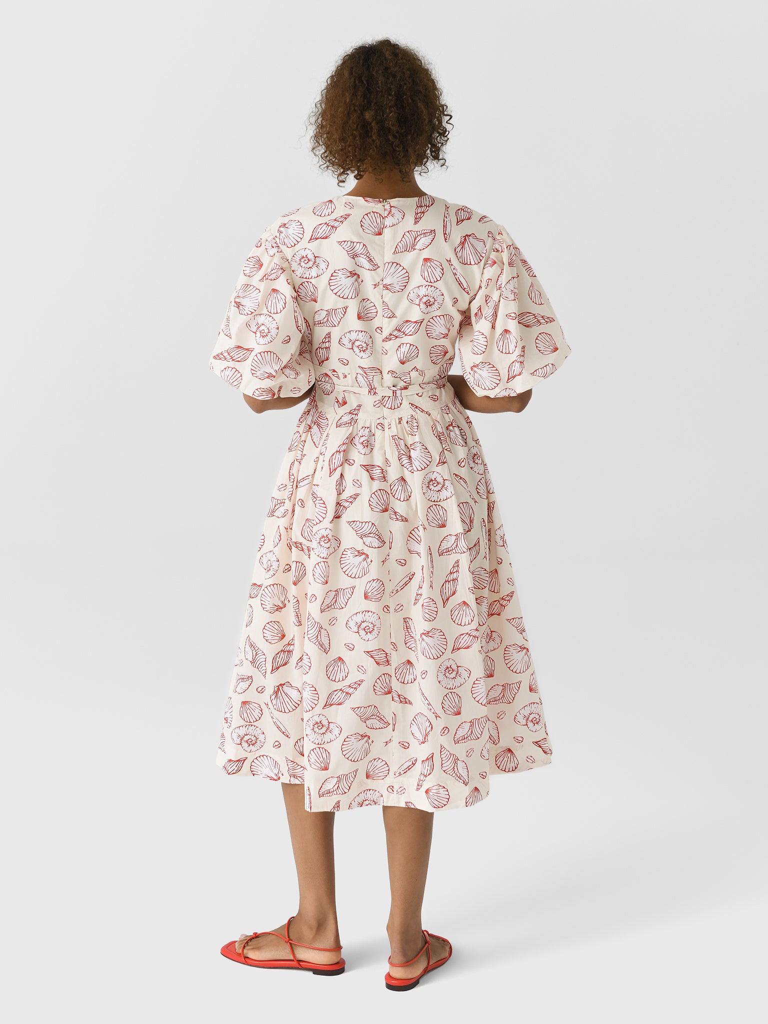 6047DBxCREAMRED-alt2