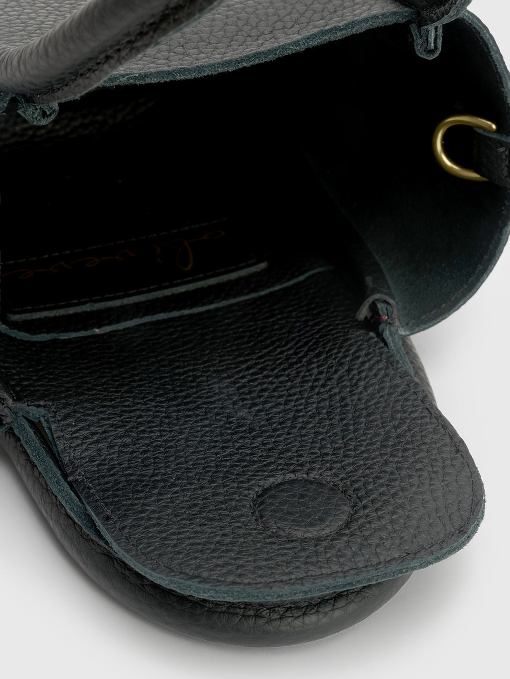 Oliveve Mini Ellis Crossbody Bag - Saint Bernard