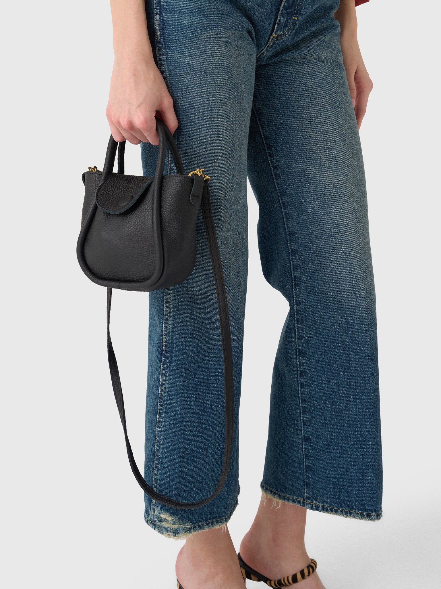 Oliveve Mini Ellis Crossbody Bag - Saint Bernard