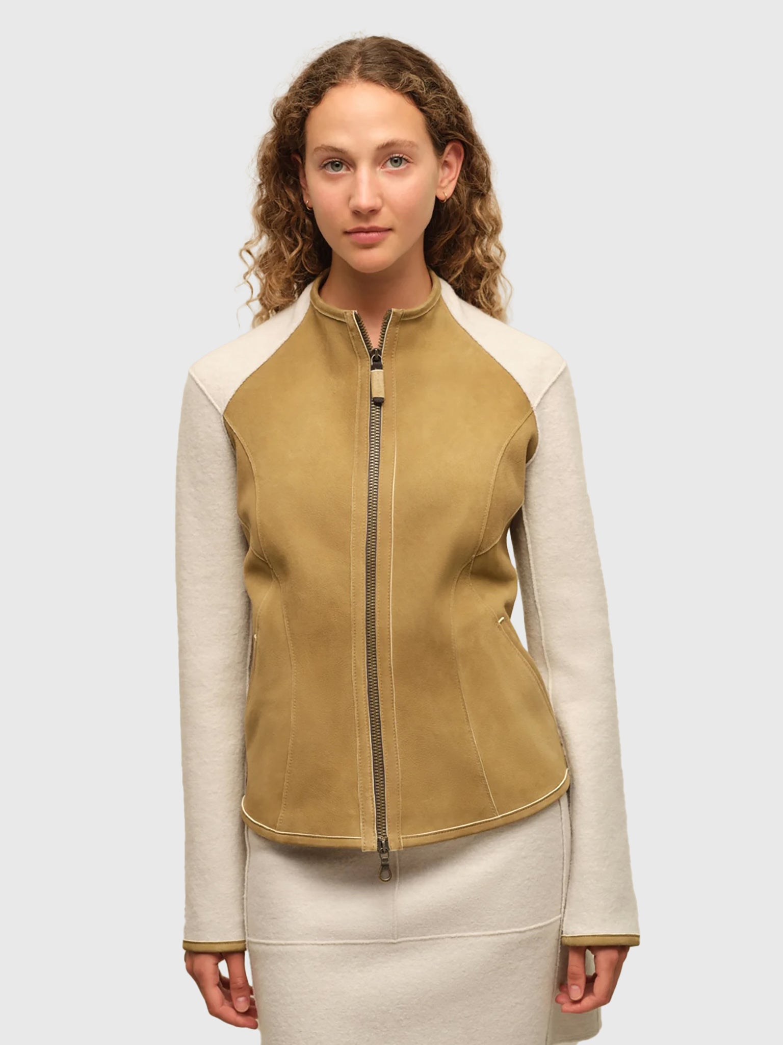 641480x941CARAMELCOLOR-alt1