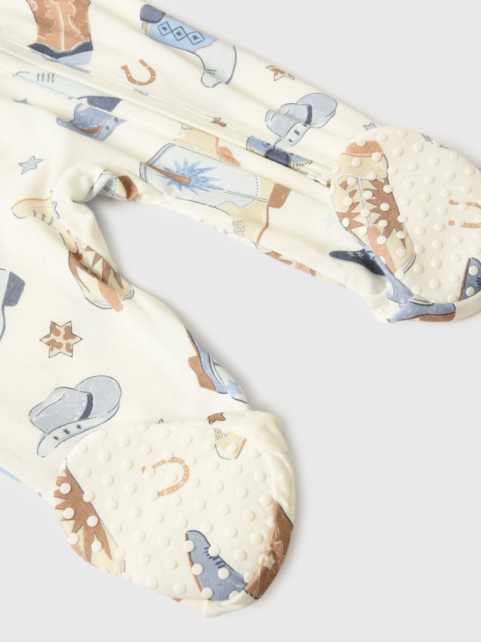 651-F24-CBBxBLUE-alt2