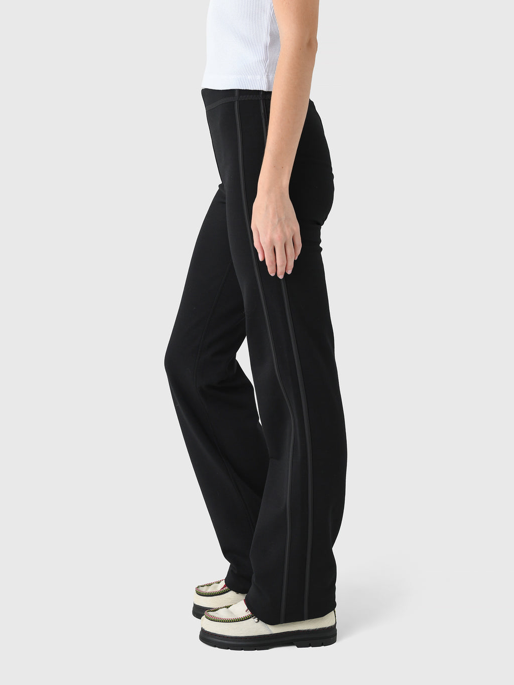 658624x010BLACK-alt2