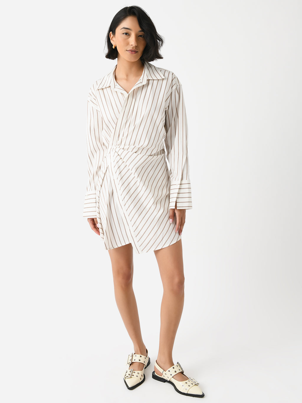 6DRES02285xBONELARK-alt1