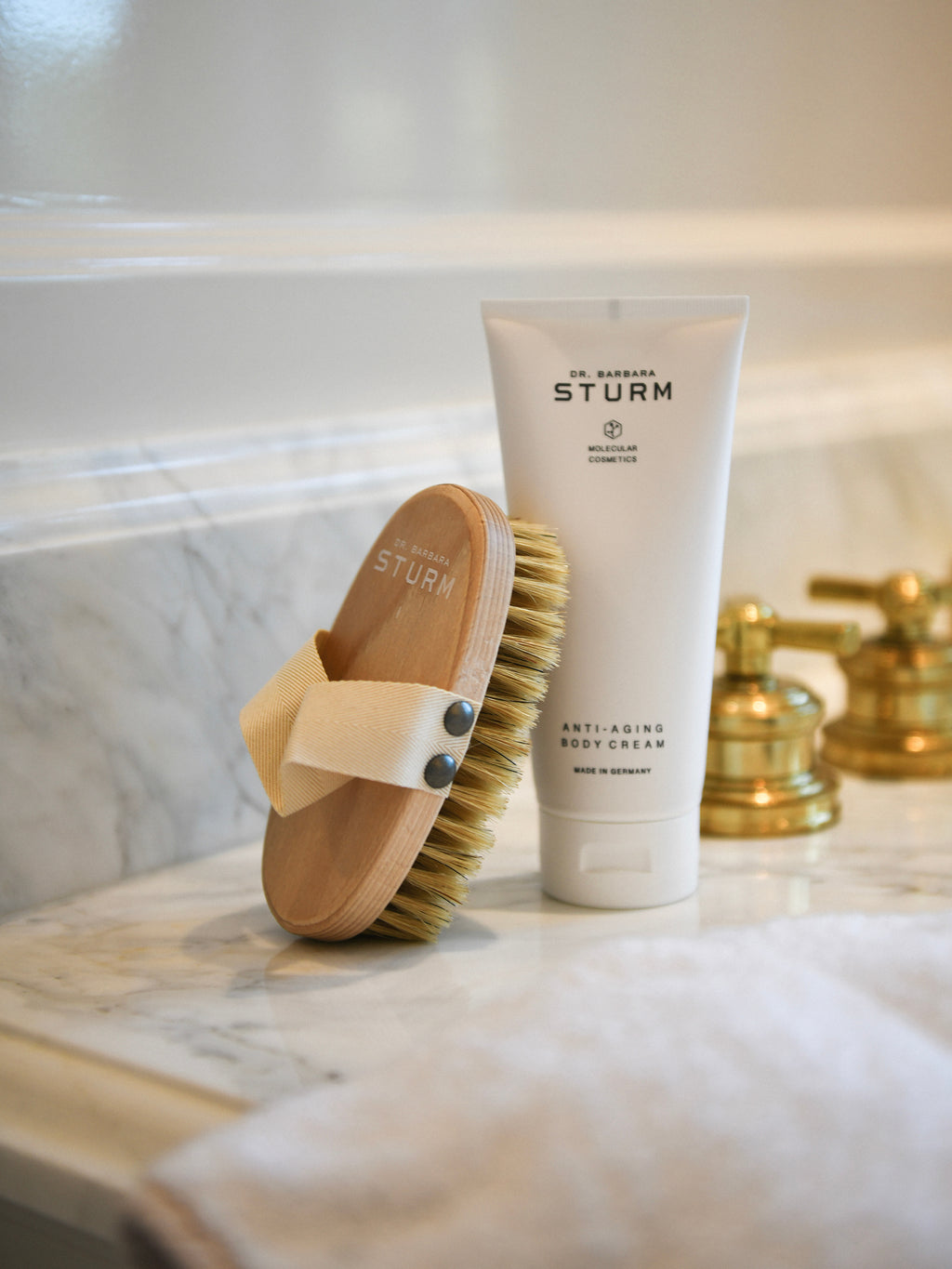 Dr Barbara Sturm Soft Body Brush - Saint Bernard